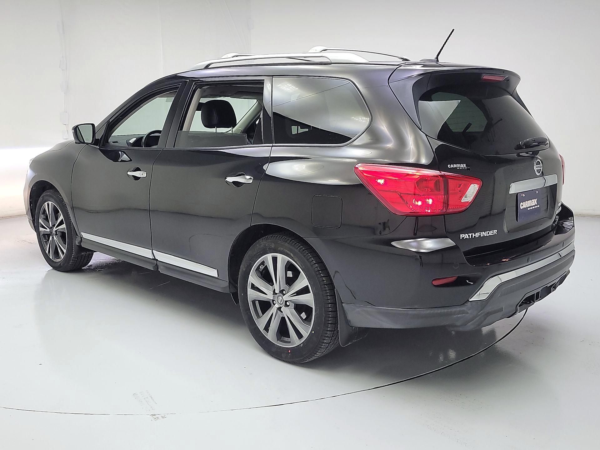 Thumbnail: 2018 Nissan Pathfinder - 7