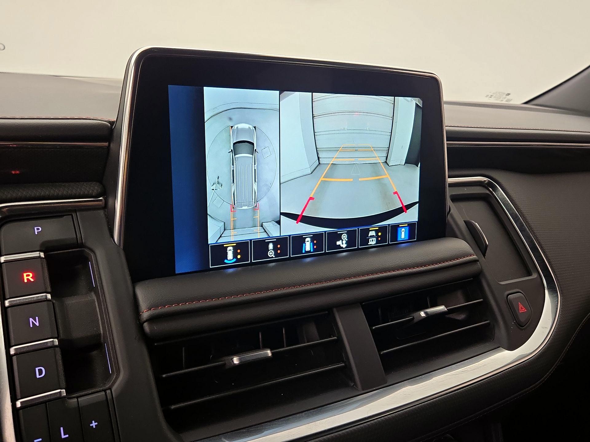 Thumbnail: 2023 Chevrolet Tahoe - 15