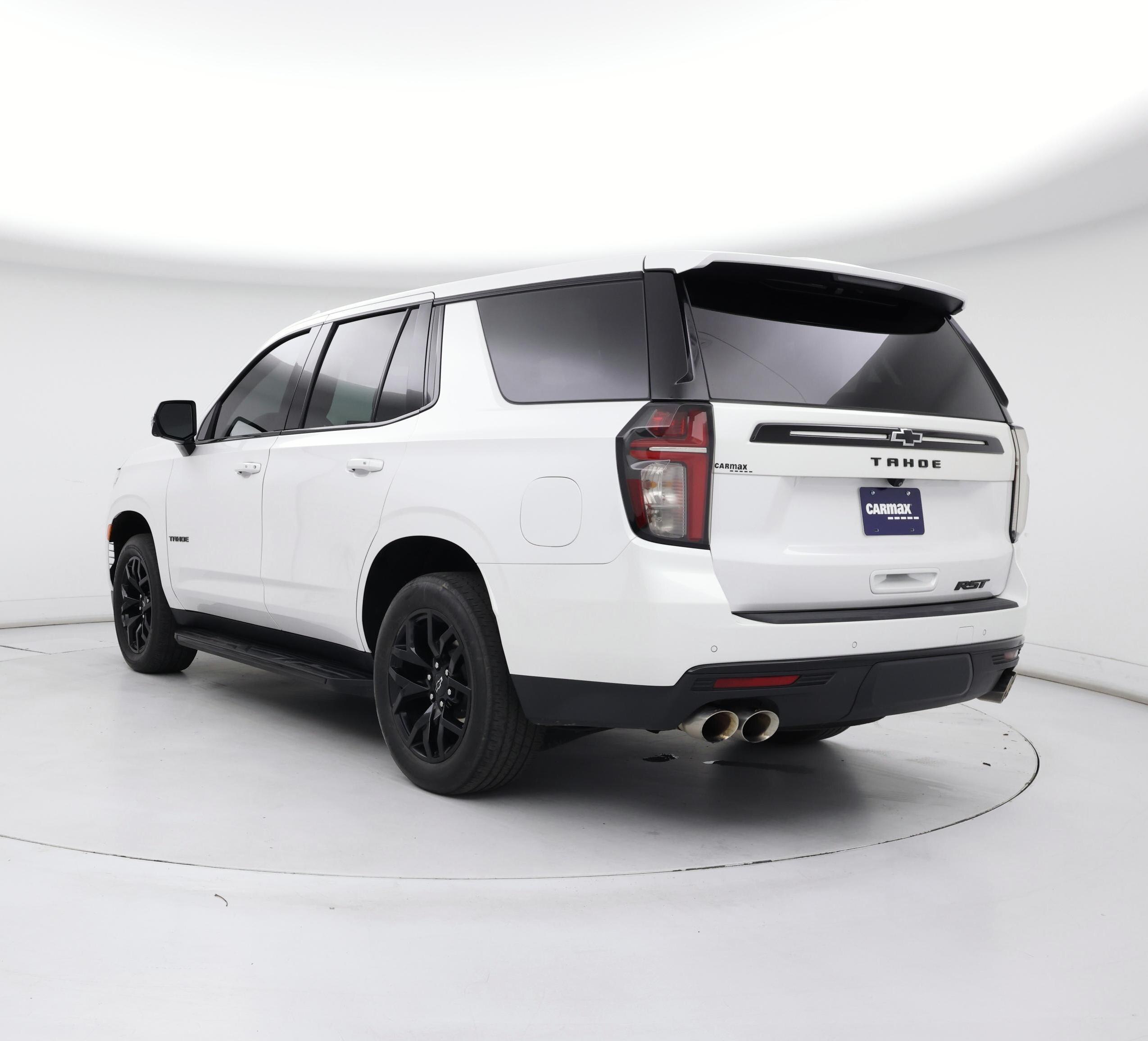 Thumbnail: 2023 Chevrolet Tahoe - 2