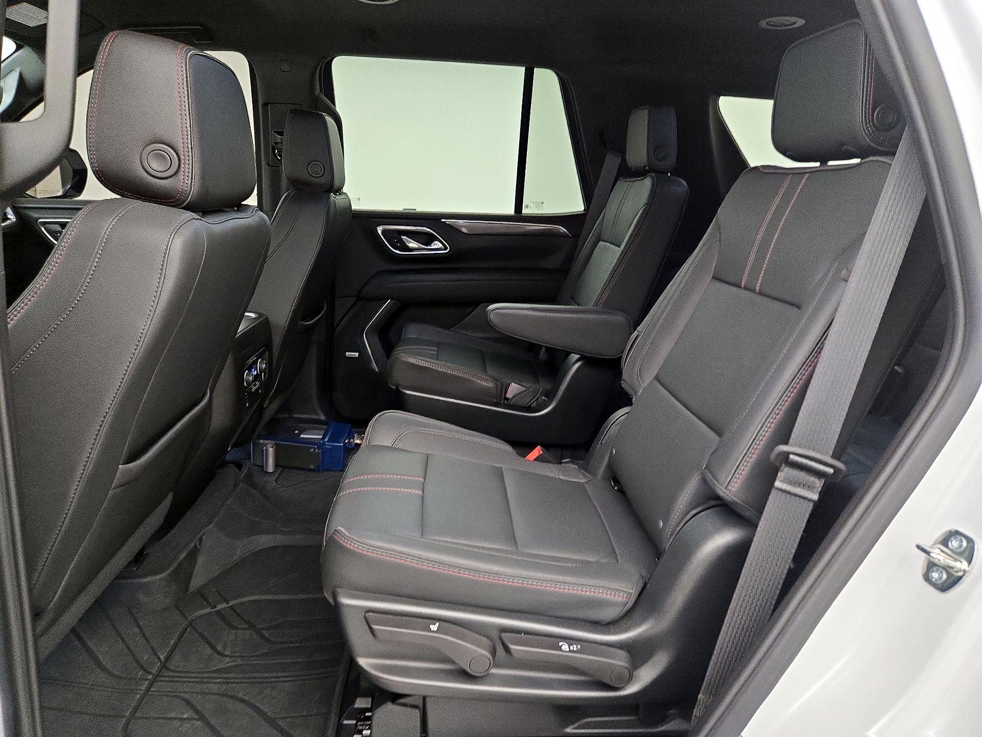 Thumbnail: 2023 Chevrolet Tahoe - 20