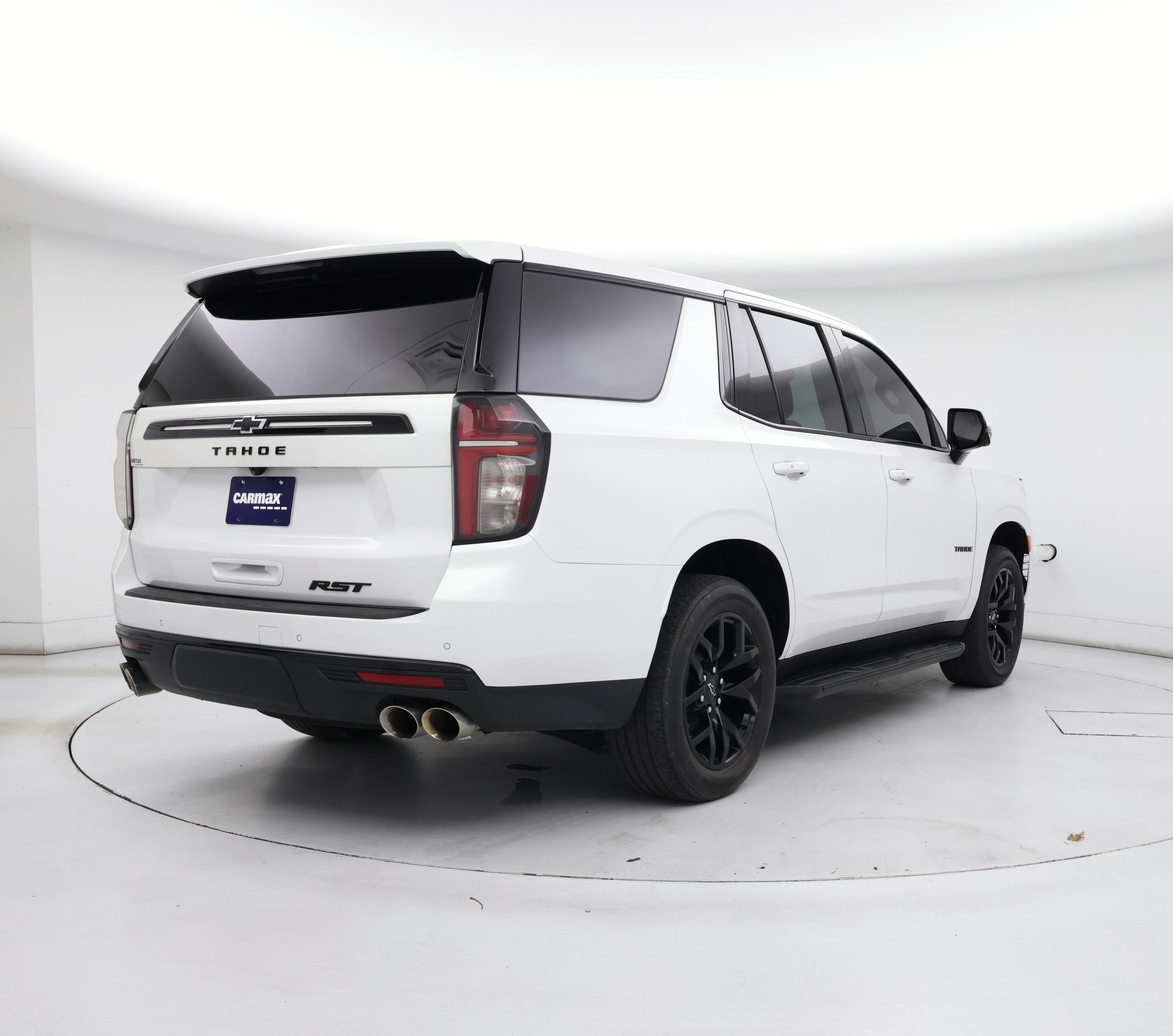 Thumbnail: 2023 Chevrolet Tahoe - 8