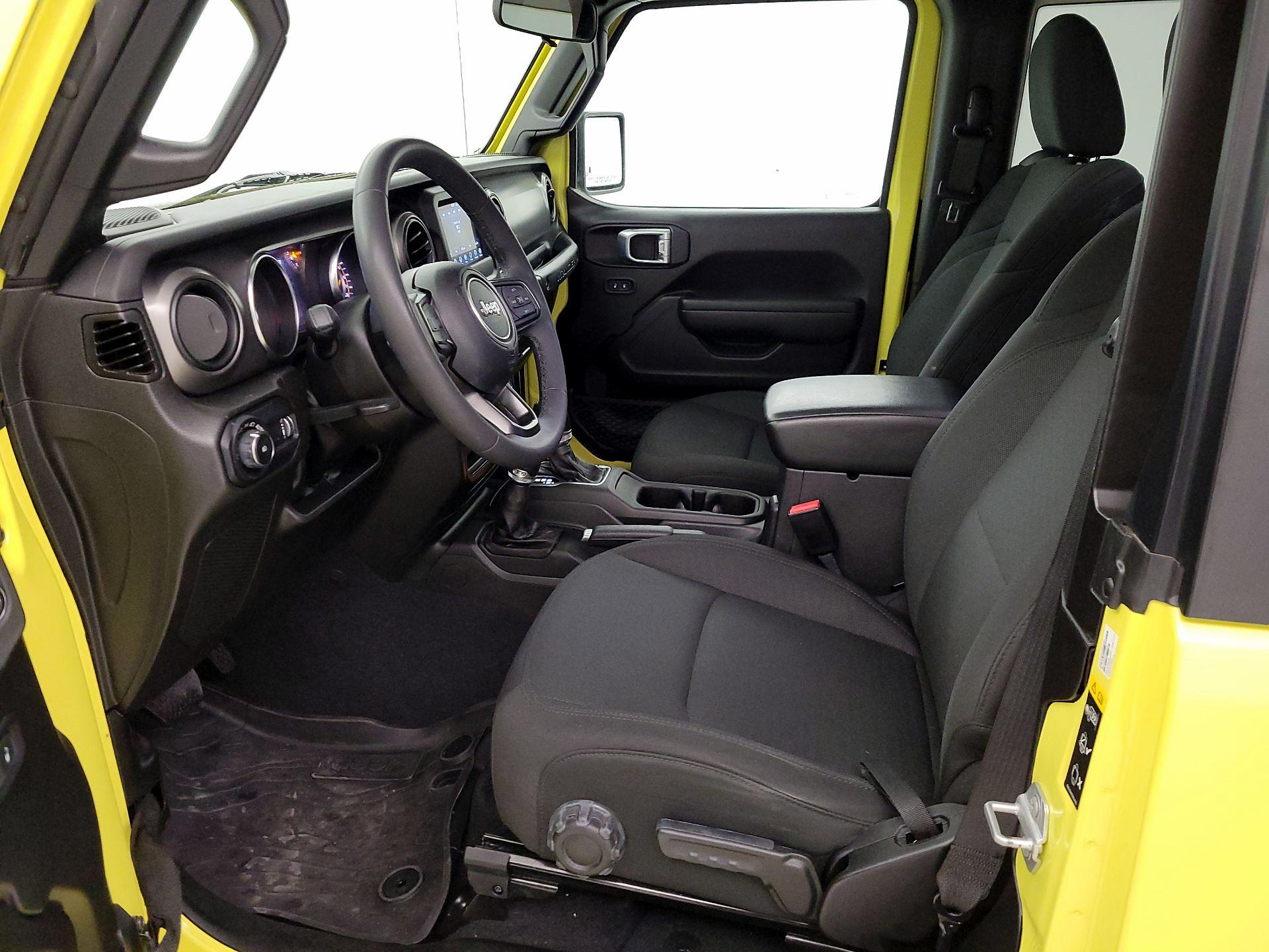 Thumbnail: 2023 Jeep Wrangler - 9