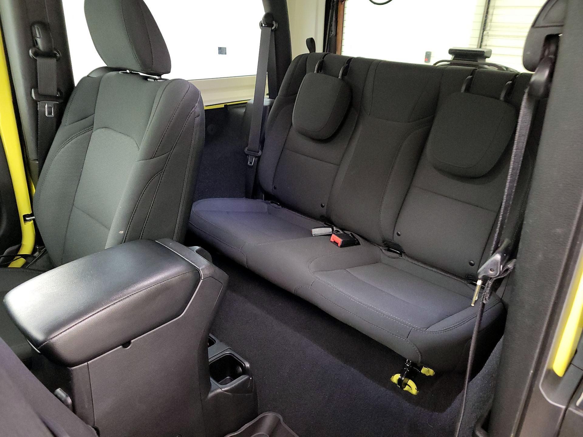 Thumbnail: 2023 Jeep Wrangler - 17