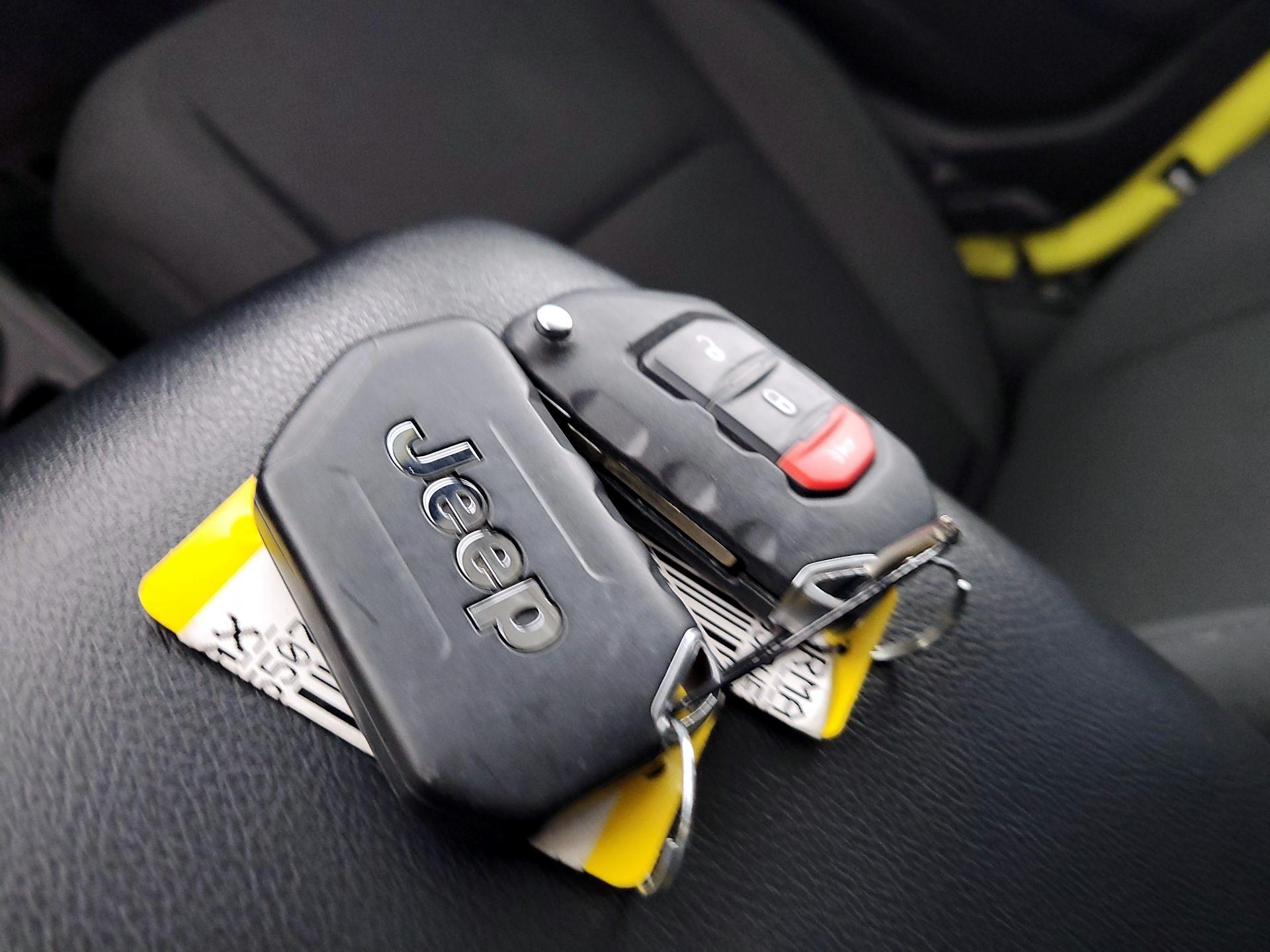 Thumbnail: 2023 Jeep Wrangler - 20