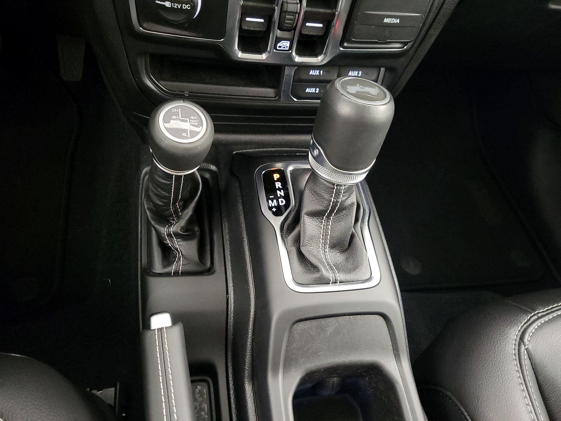 Thumbnail: 2023 Jeep Wrangler - 18