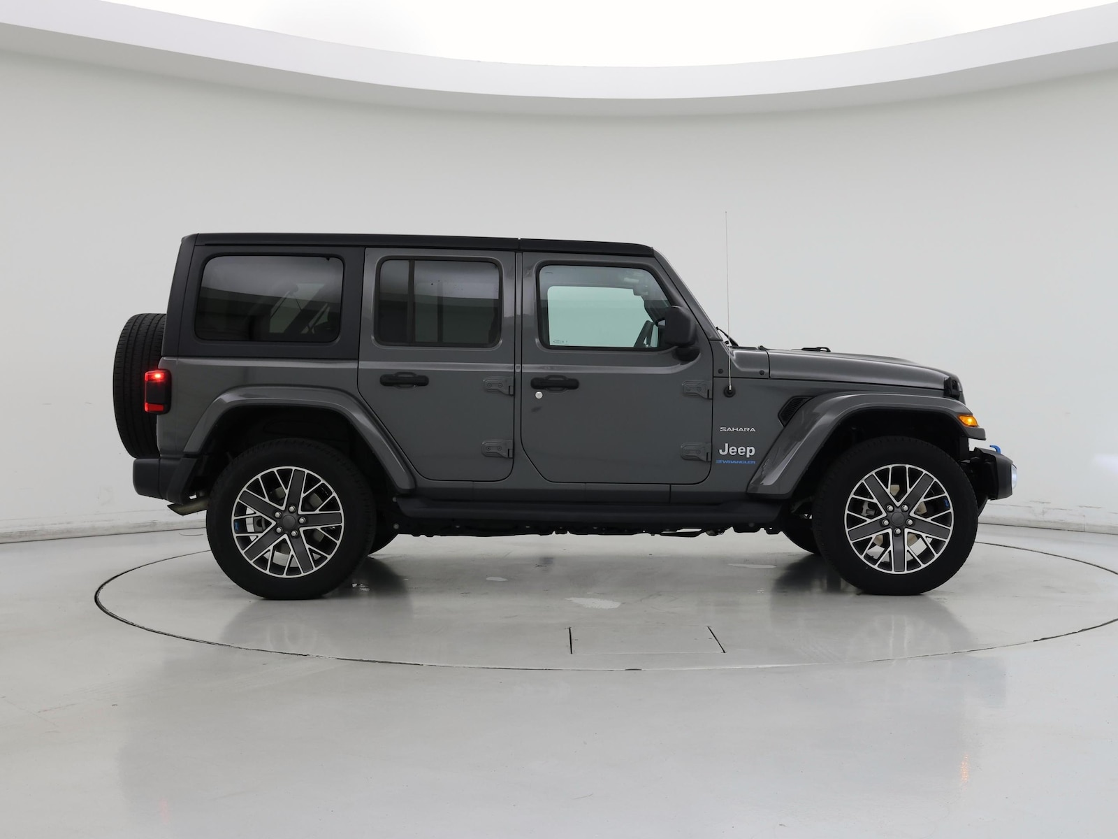 2023 Jeep Wrangler 4xe Sahara 4XE - Photo 8