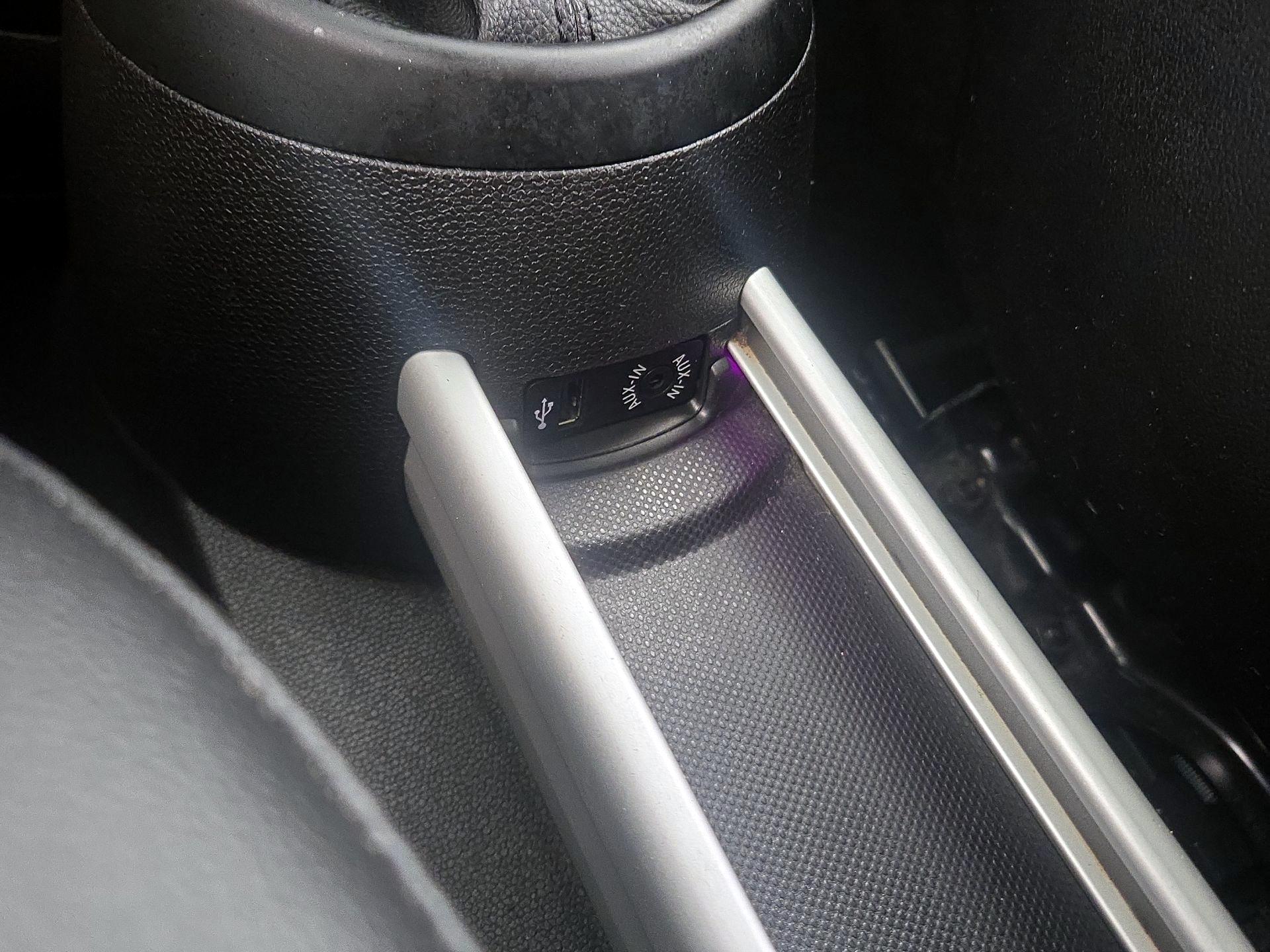 Thumbnail: 2015 MINI Cooper Paceman - 16