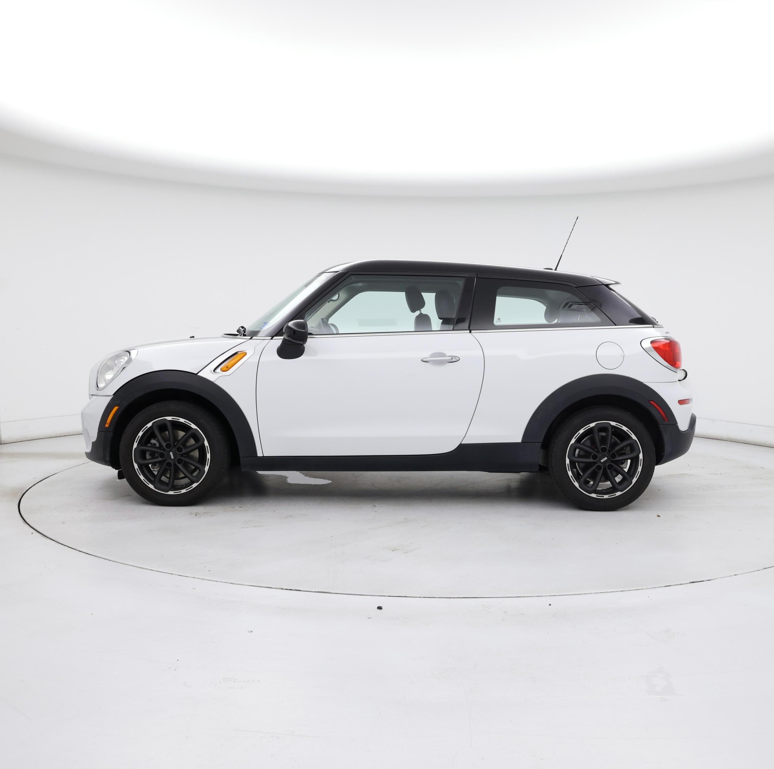 Thumbnail: 2015 MINI Cooper Paceman - 3