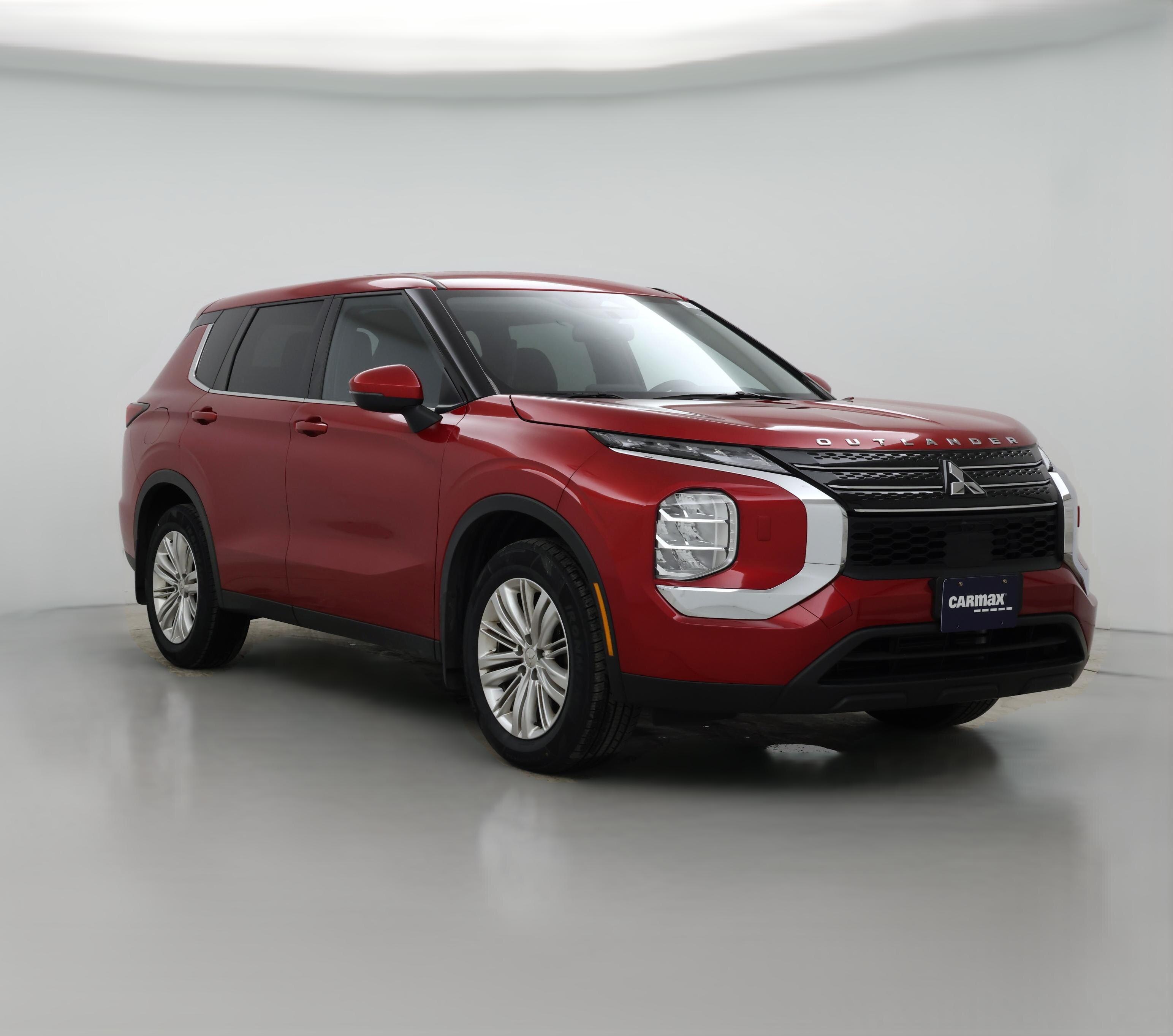 Thumbnail: 2022 Mitsubishi Outlander - 1