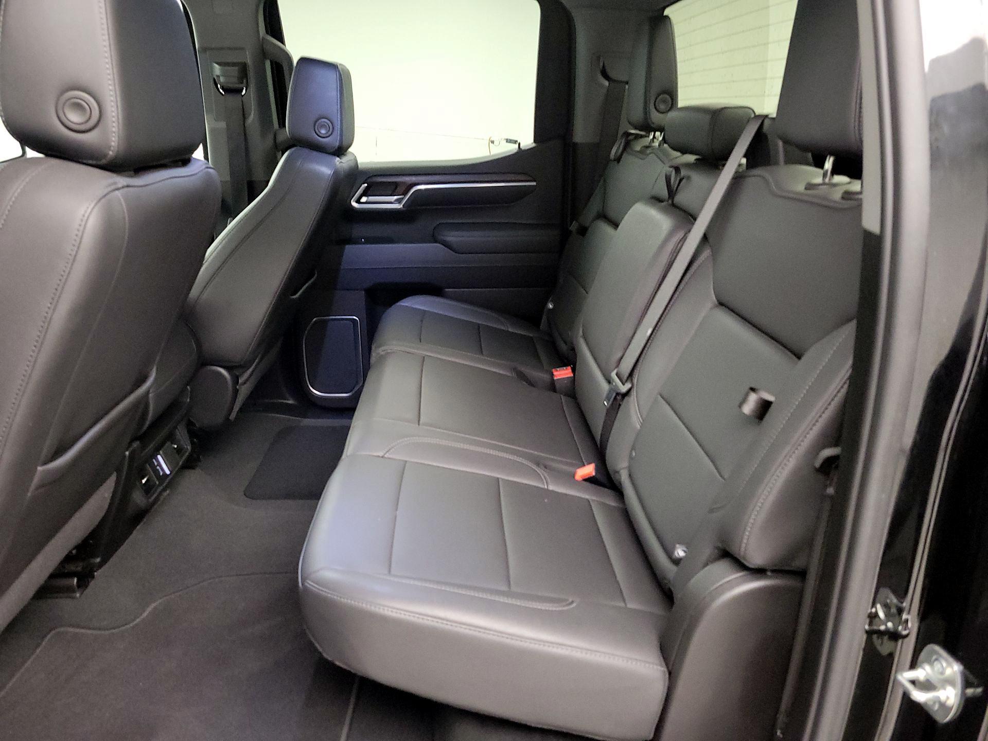 Thumbnail: 2025 GMC Sierra 1500 - 20