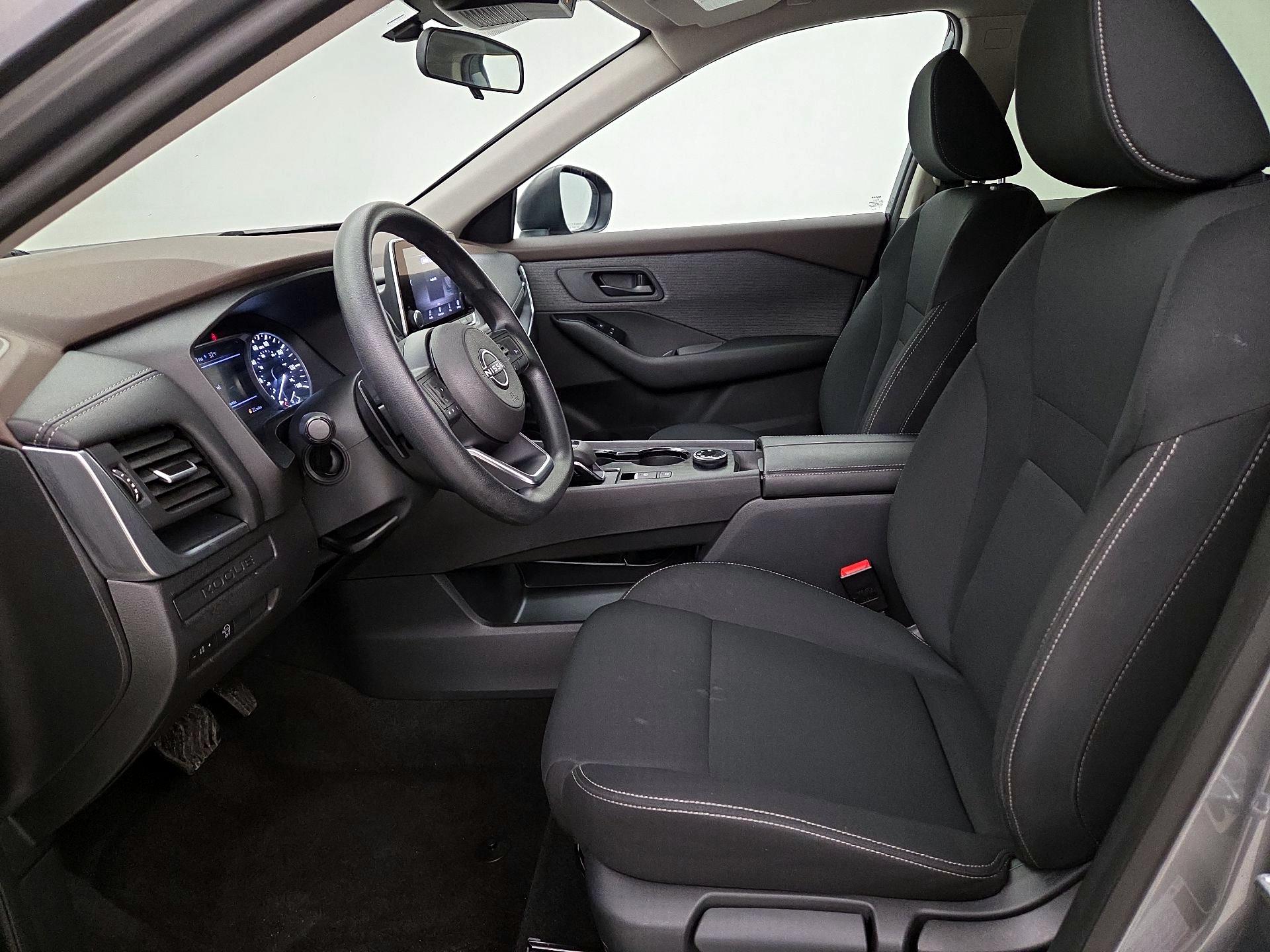 Thumbnail: 2023 Nissan Rogue - 11