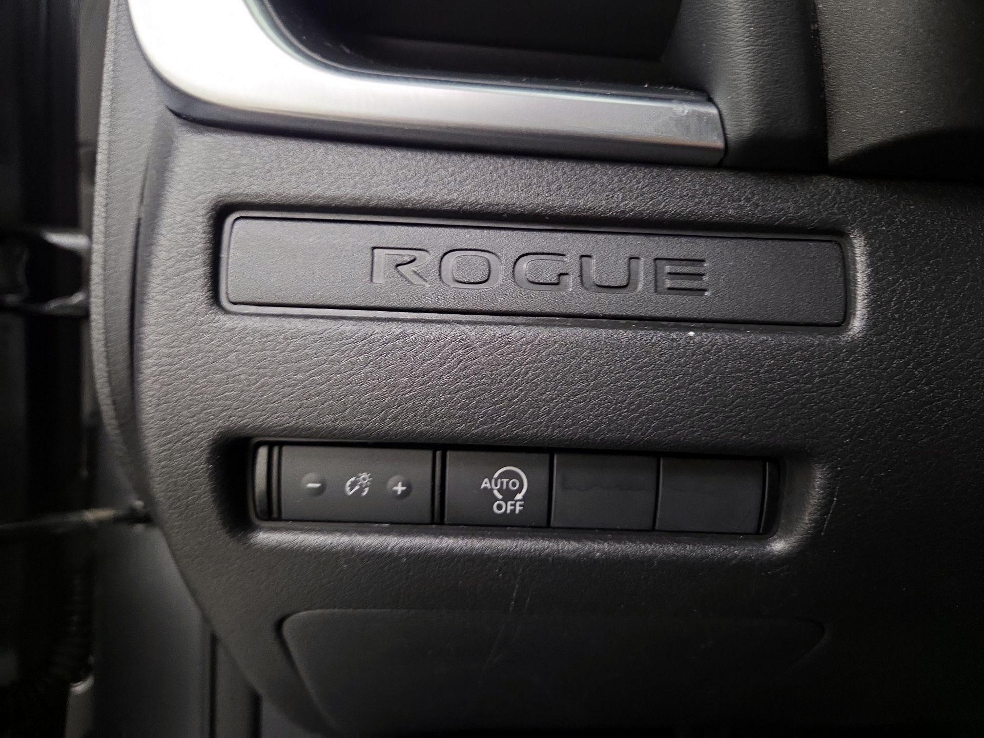 Thumbnail: 2023 Nissan Rogue - 13