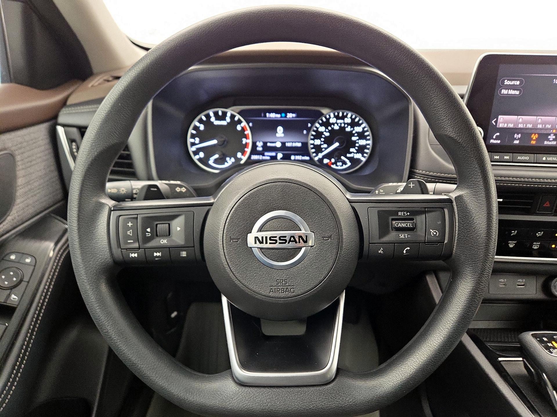 Thumbnail: 2021 Nissan Rogue - 10