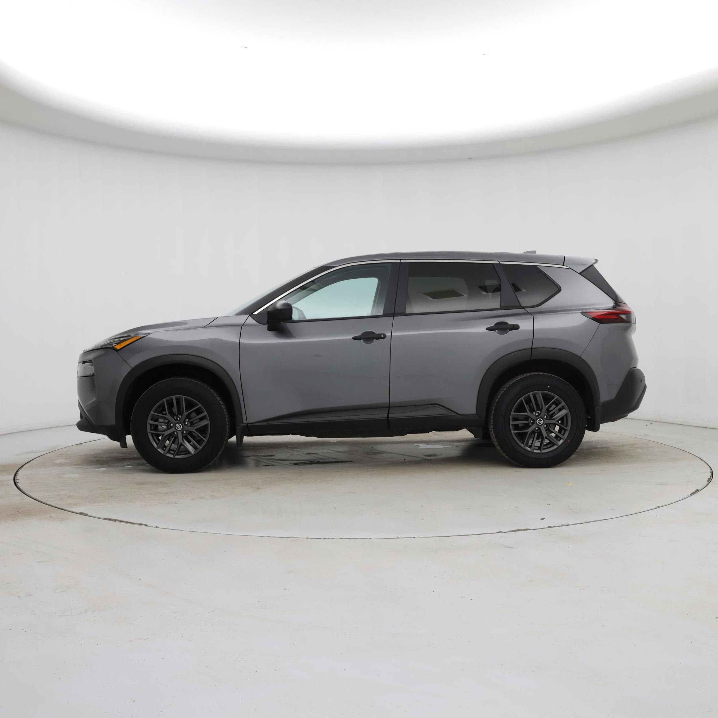 Thumbnail: 2021 Nissan Rogue - 3