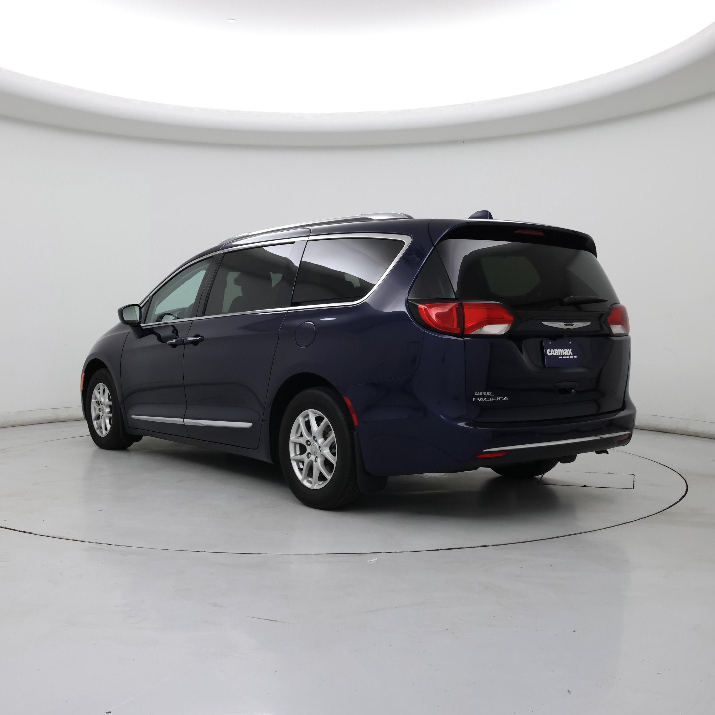 Thumbnail: 2020 Chrysler Pacifica - 2