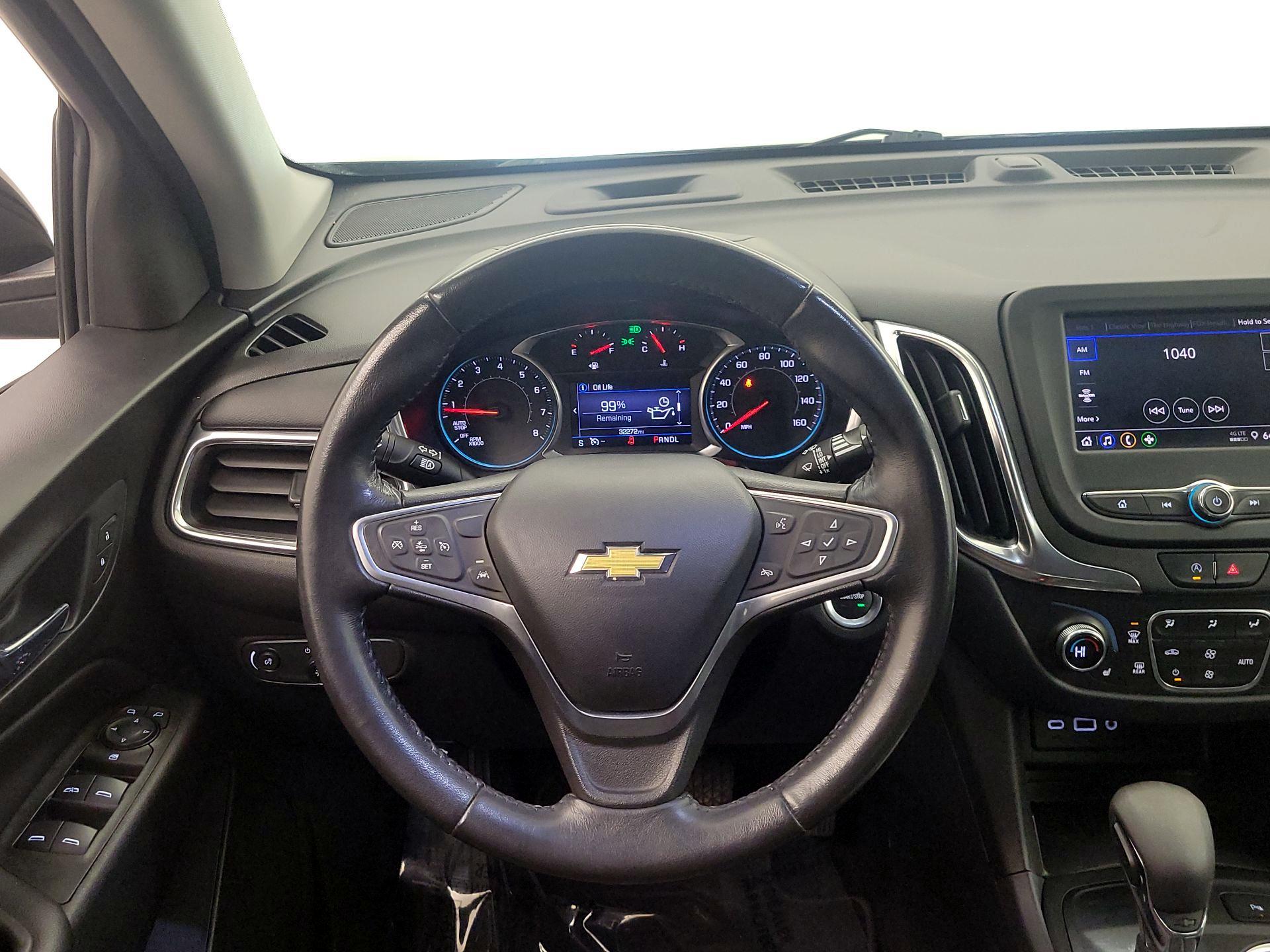 Thumbnail: 2022 Chevrolet Equinox - 10