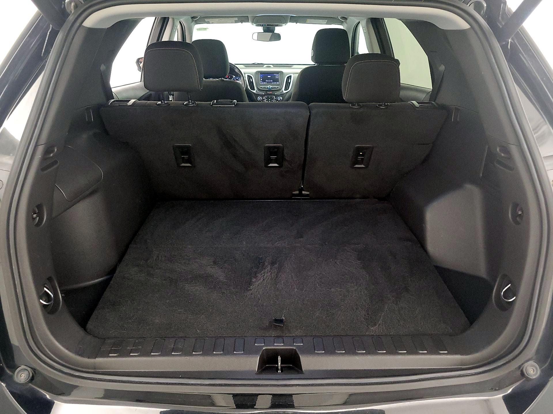 Thumbnail: 2022 Chevrolet Equinox - 20