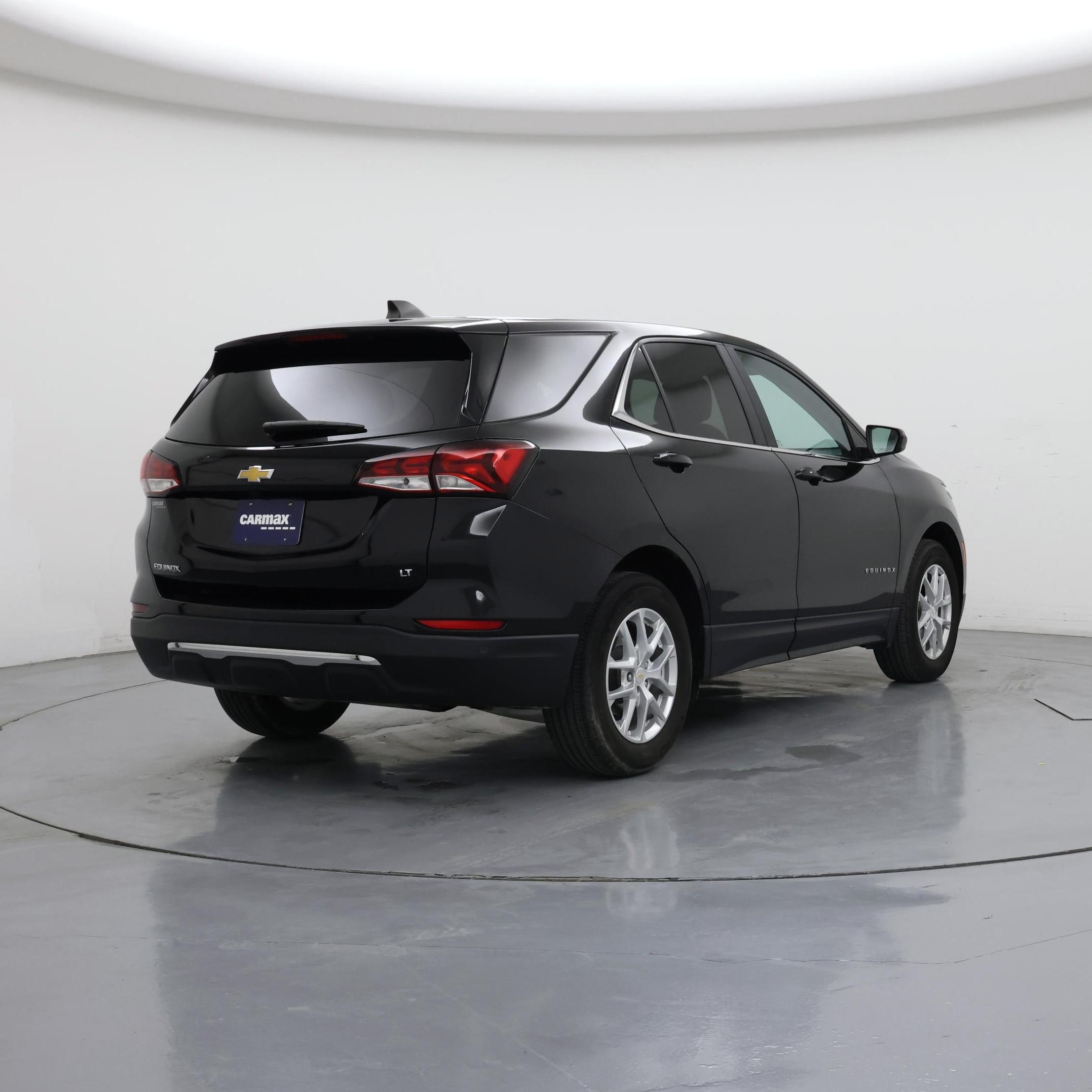 Thumbnail: 2022 Chevrolet Equinox - 8