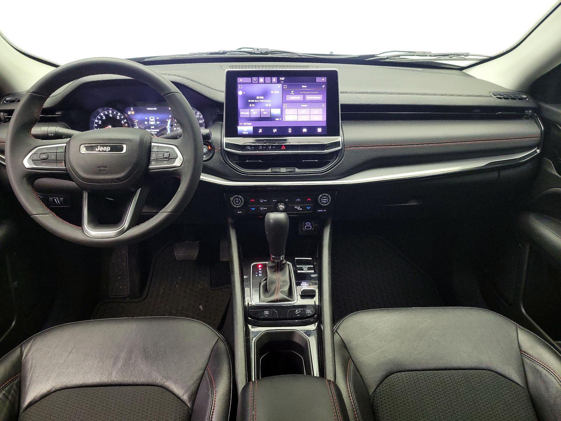 Thumbnail: 2022 Jeep Compass - 9