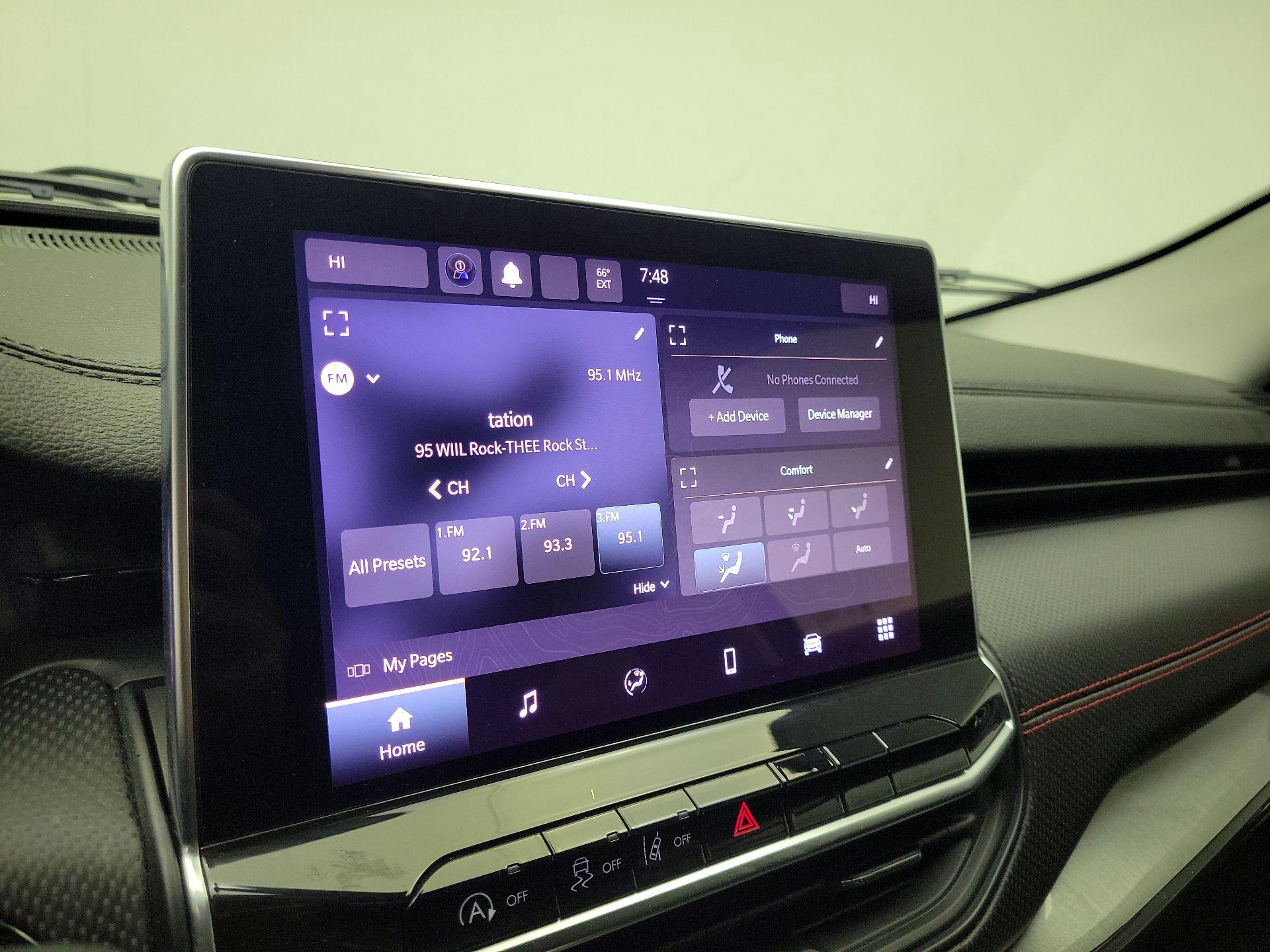 Thumbnail: 2022 Jeep Compass - 15