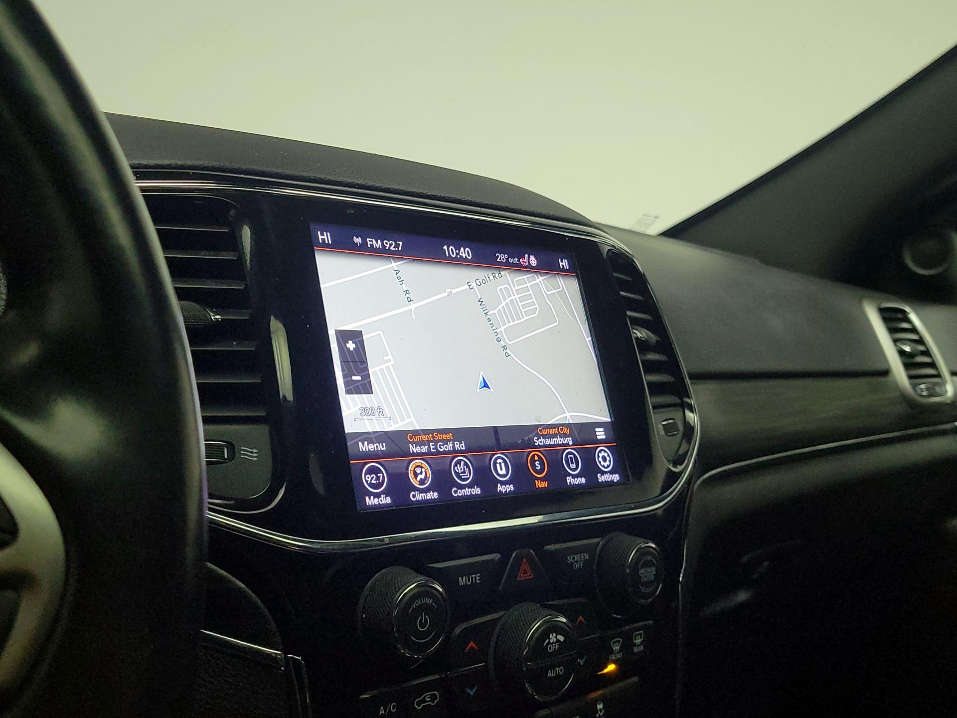 Thumbnail: 2020 Jeep Grand Cherokee - 14