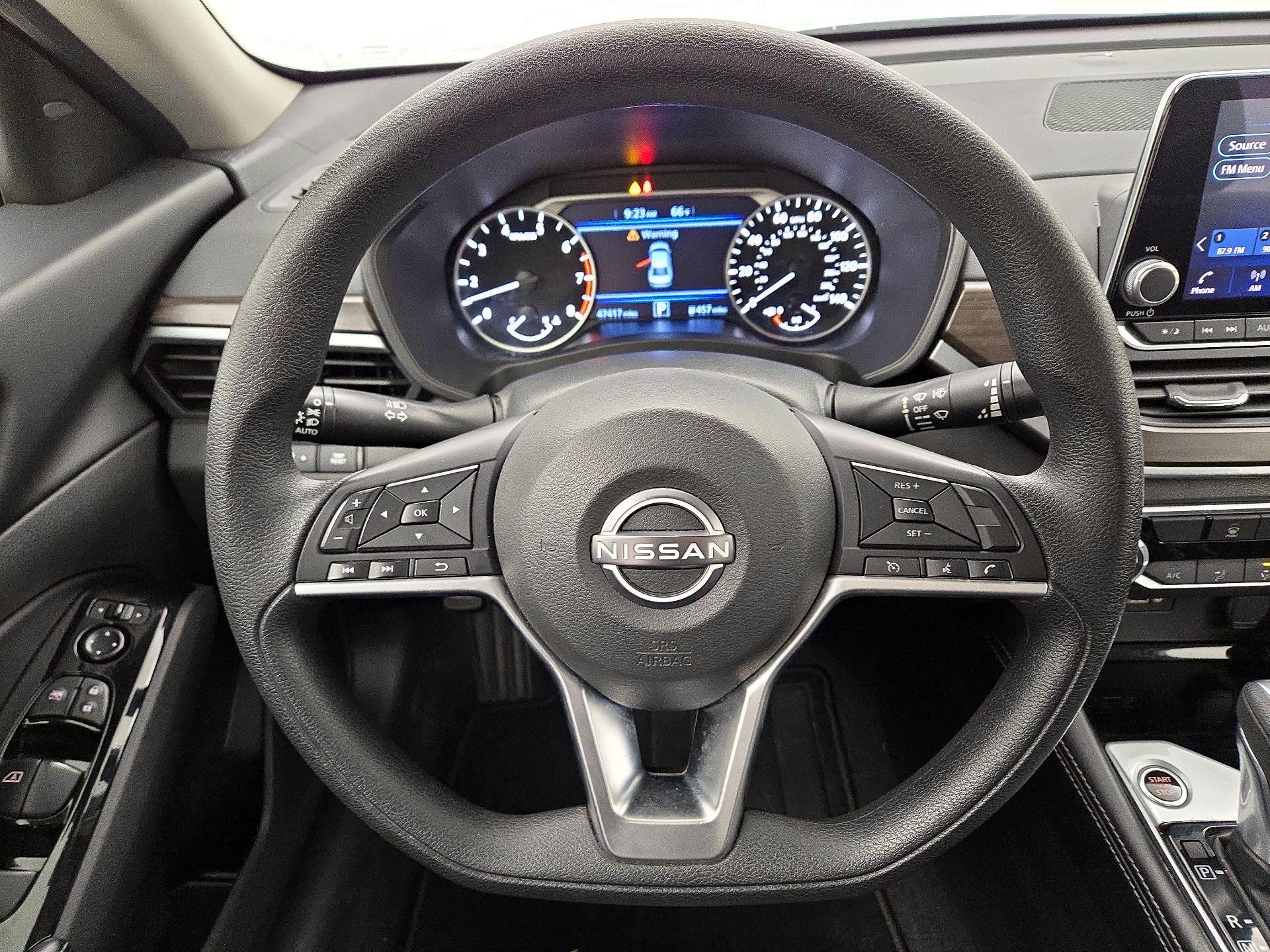 Thumbnail: 2023 Nissan Altima - 10