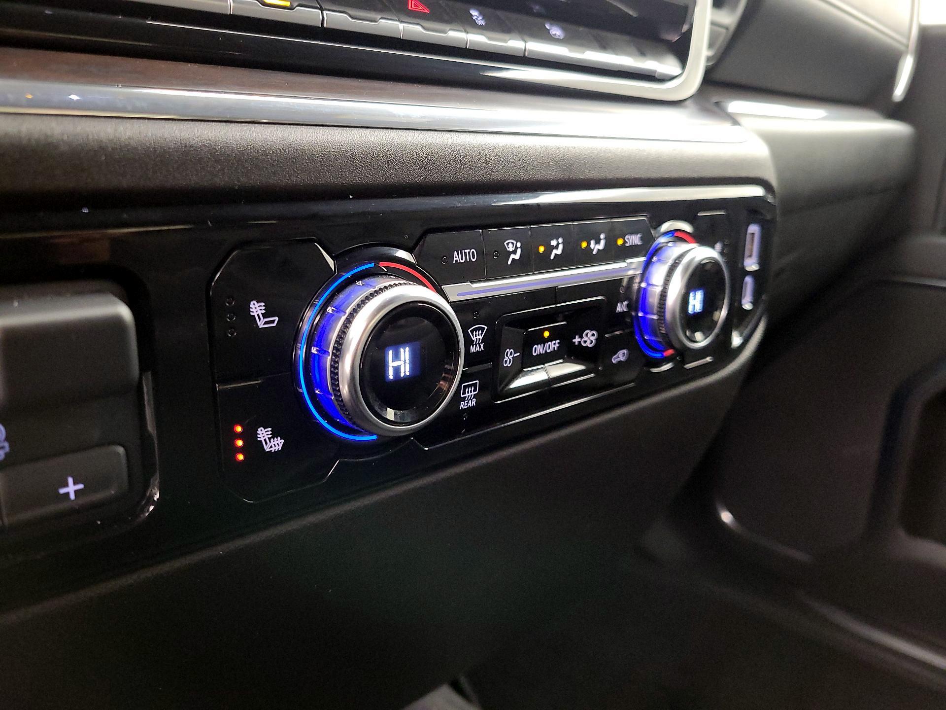 Thumbnail: 2025 GMC Sierra 1500 - 17