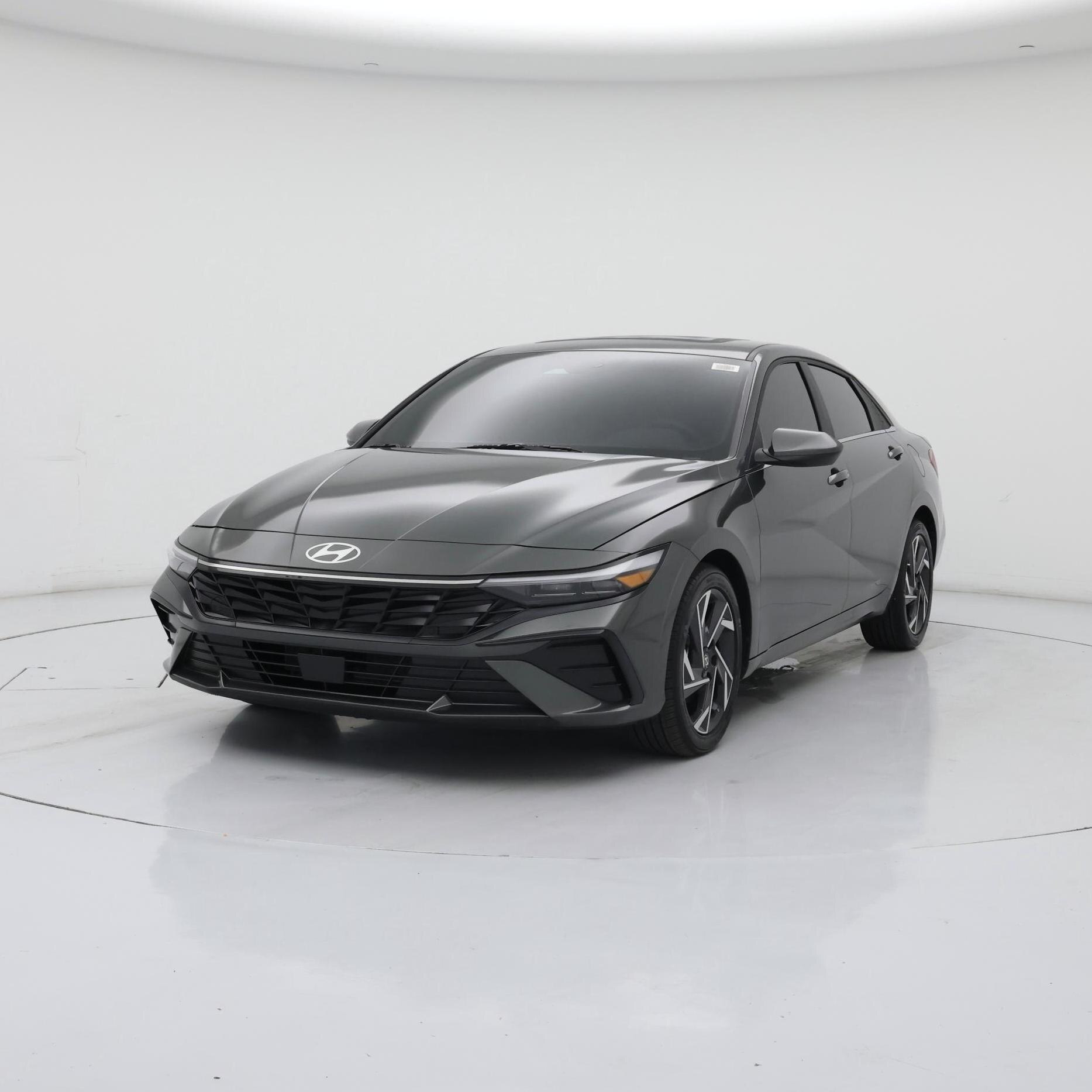 Thumbnail: 2024 Hyundai Elantra - 4