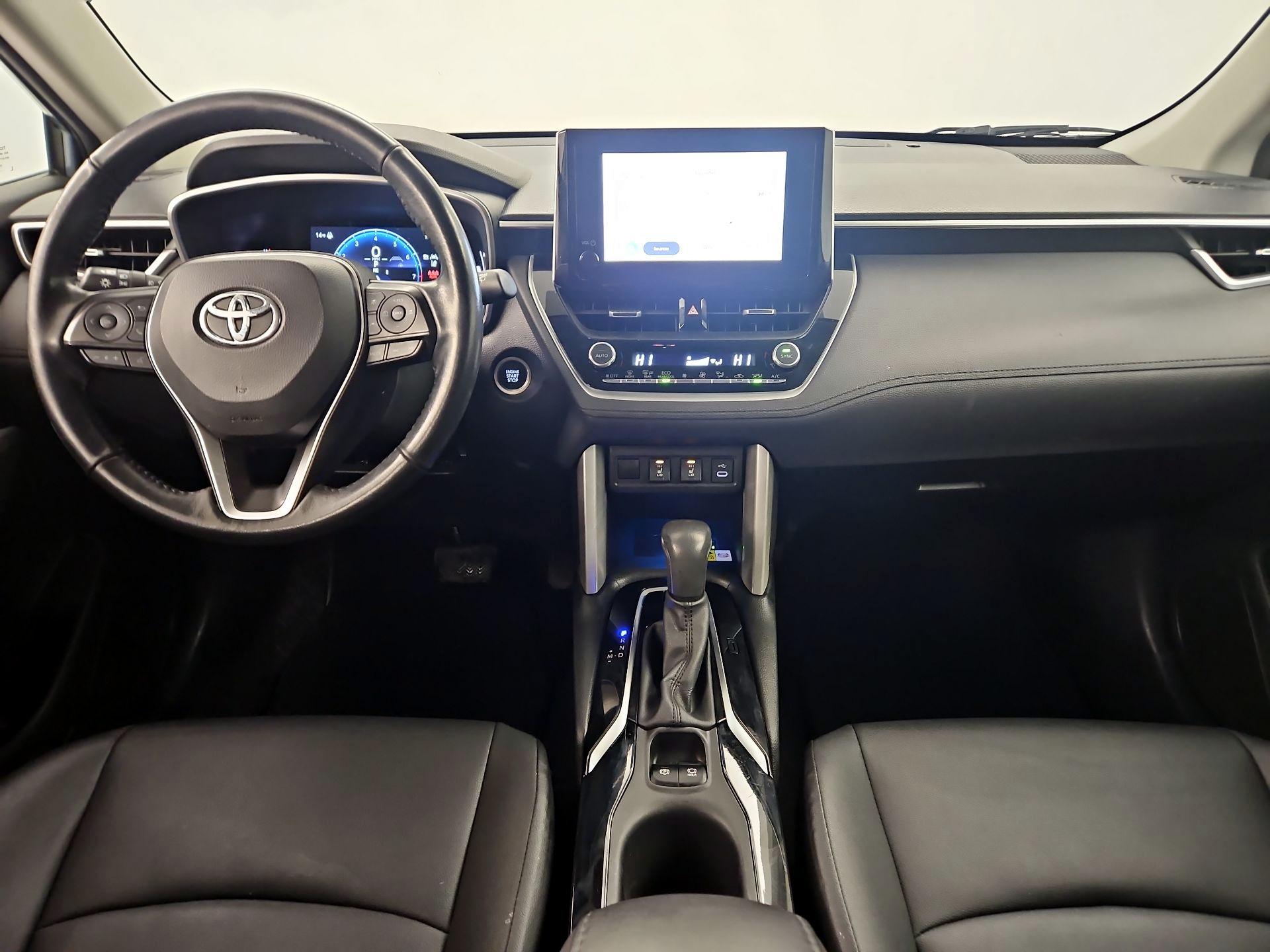 Thumbnail: 2023 Toyota Corolla Cross - 9