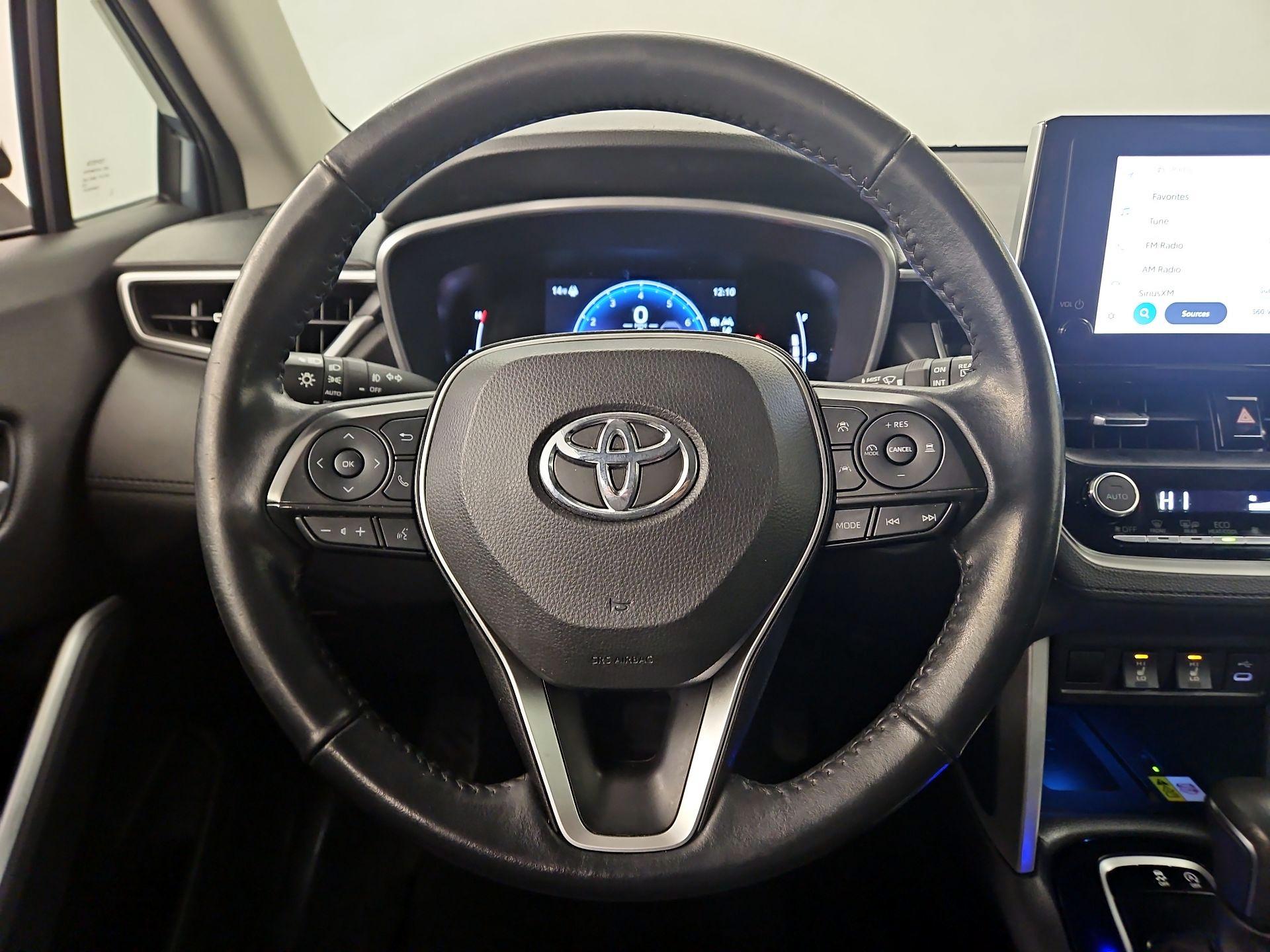 Thumbnail: 2023 Toyota Corolla Cross - 10