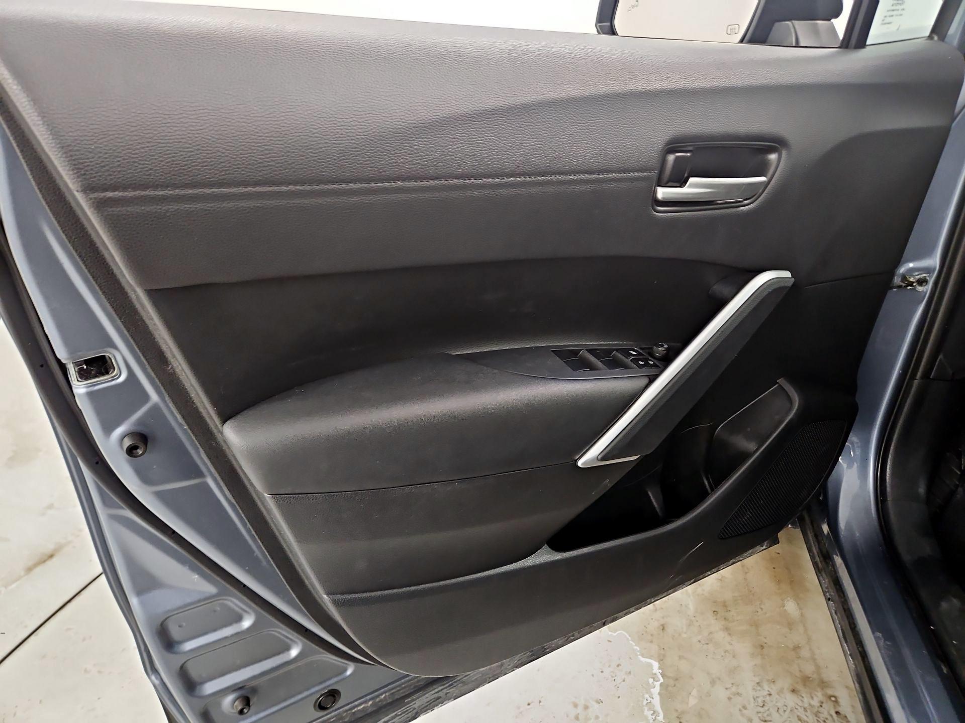 Thumbnail: 2023 Toyota Corolla Cross - 12