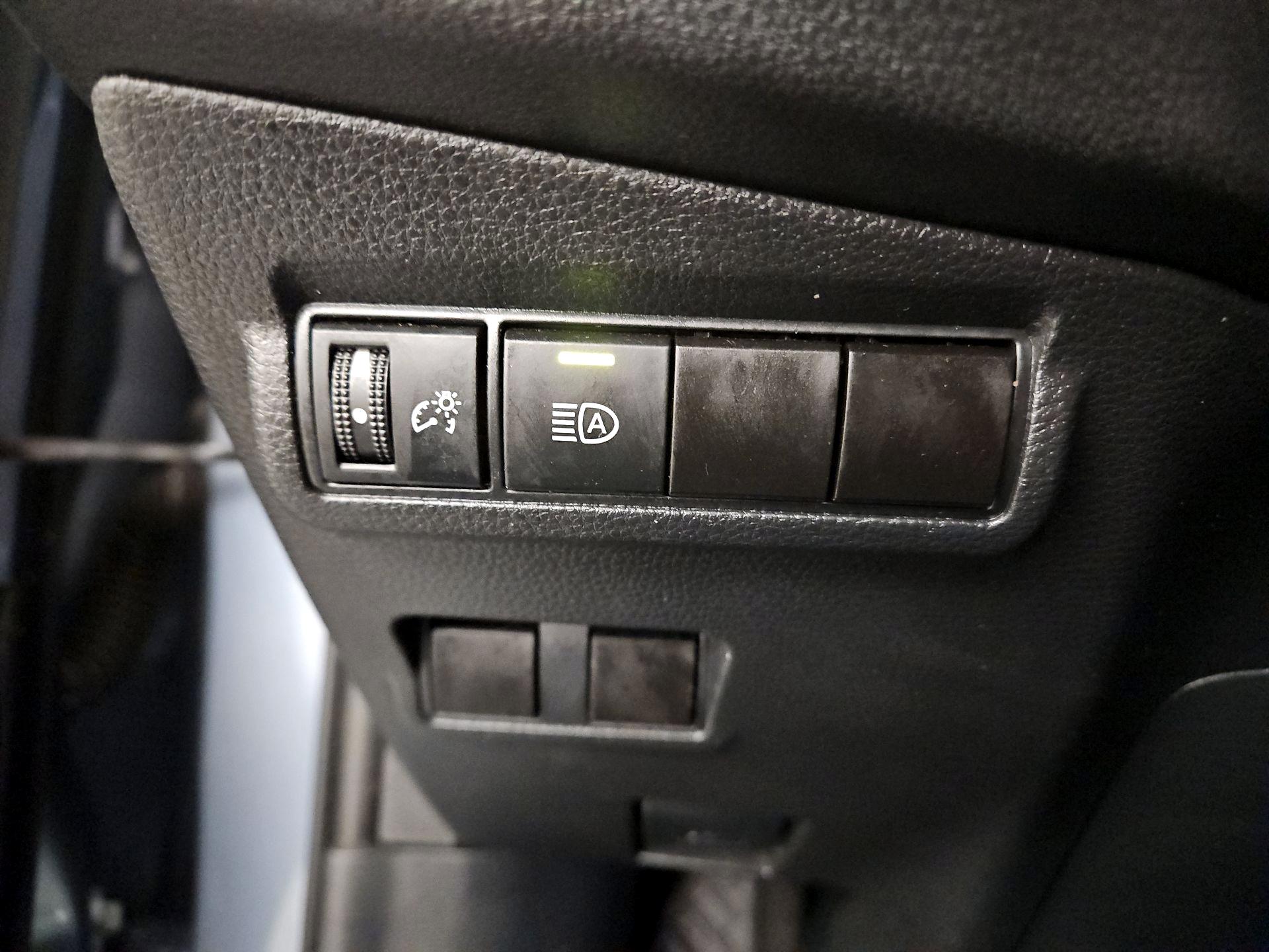 Thumbnail: 2023 Toyota Corolla Cross - 13