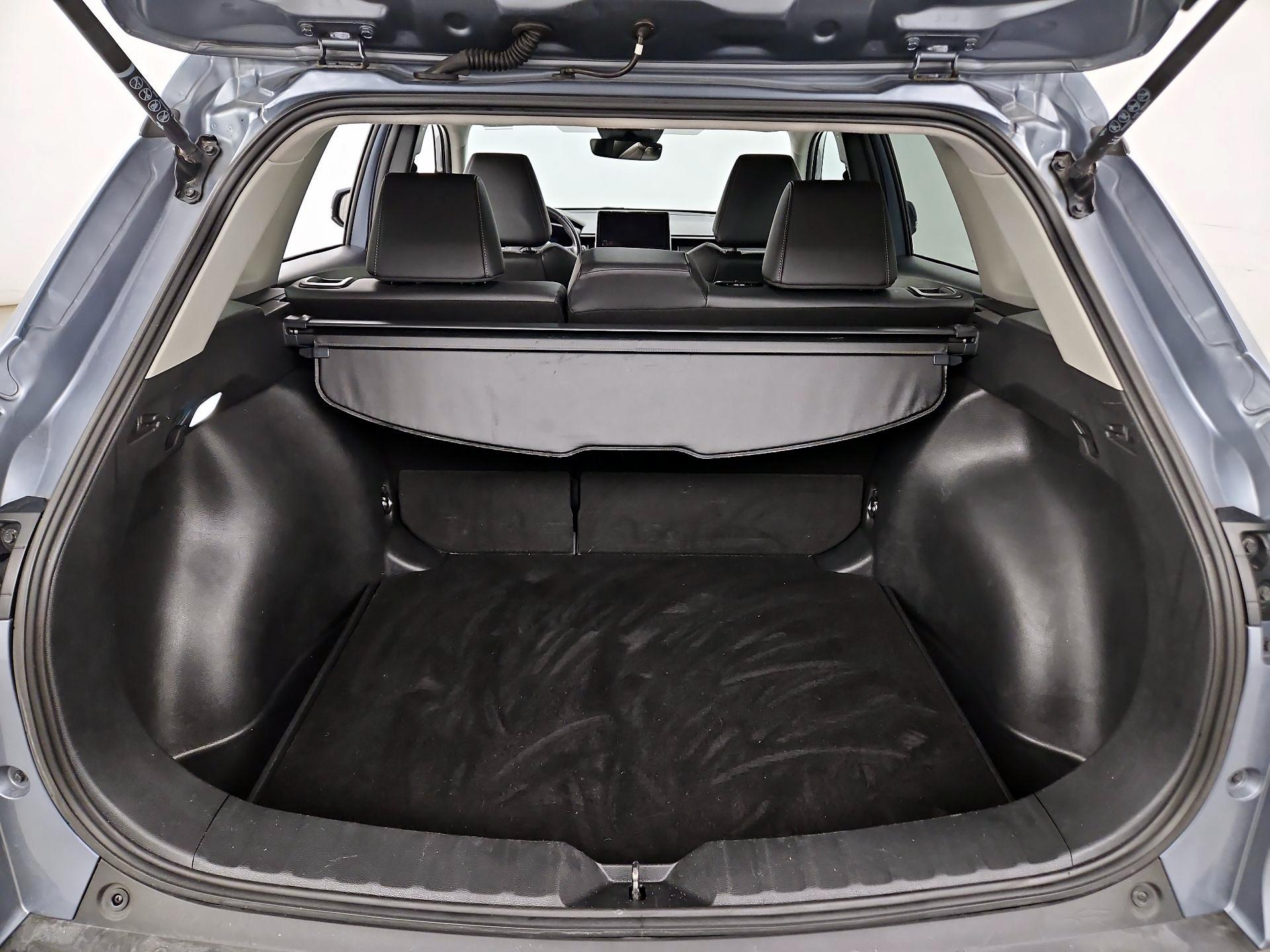 Thumbnail: 2023 Toyota Corolla Cross - 20