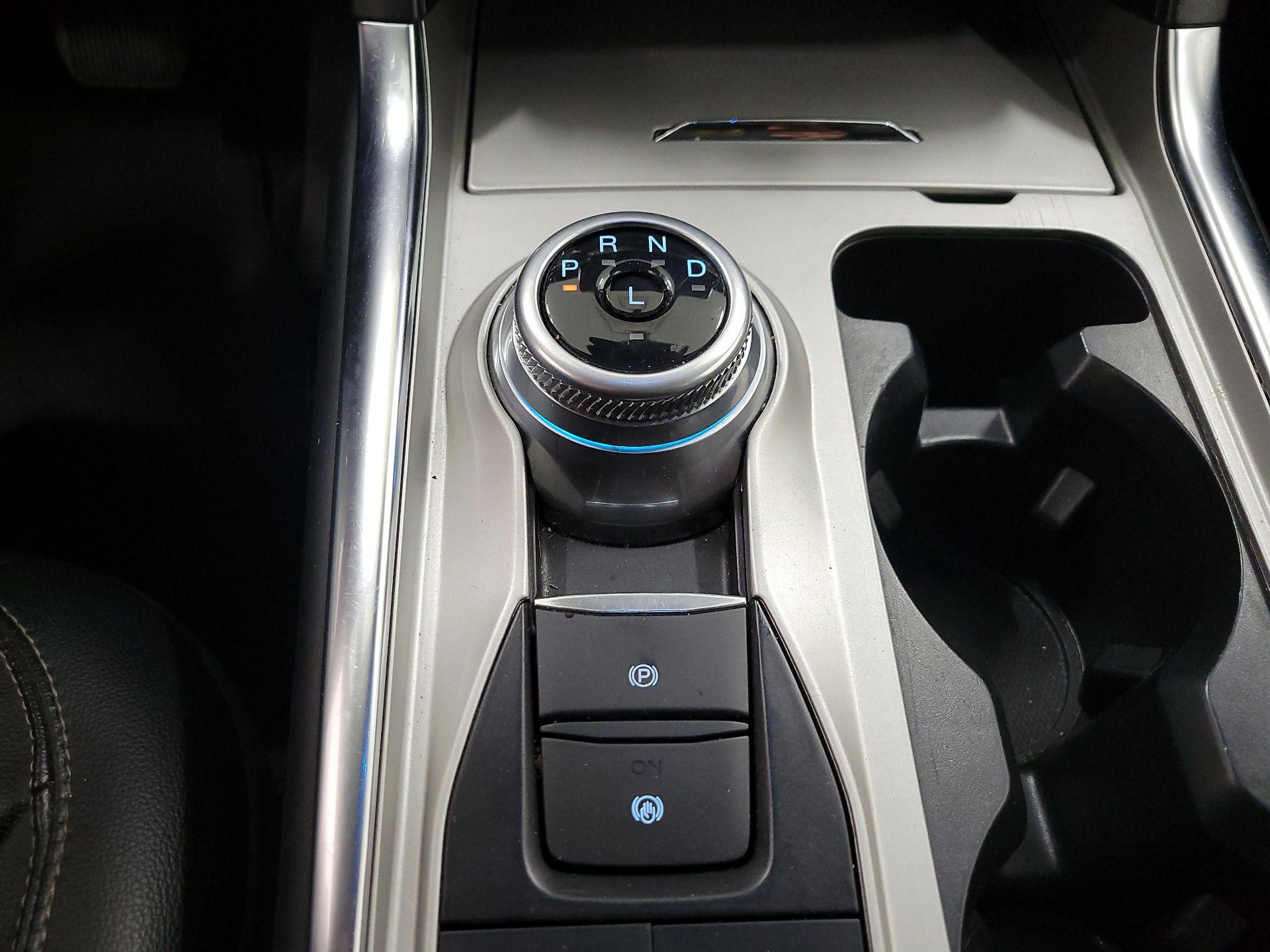 Thumbnail: 2023 Ford Explorer - 18