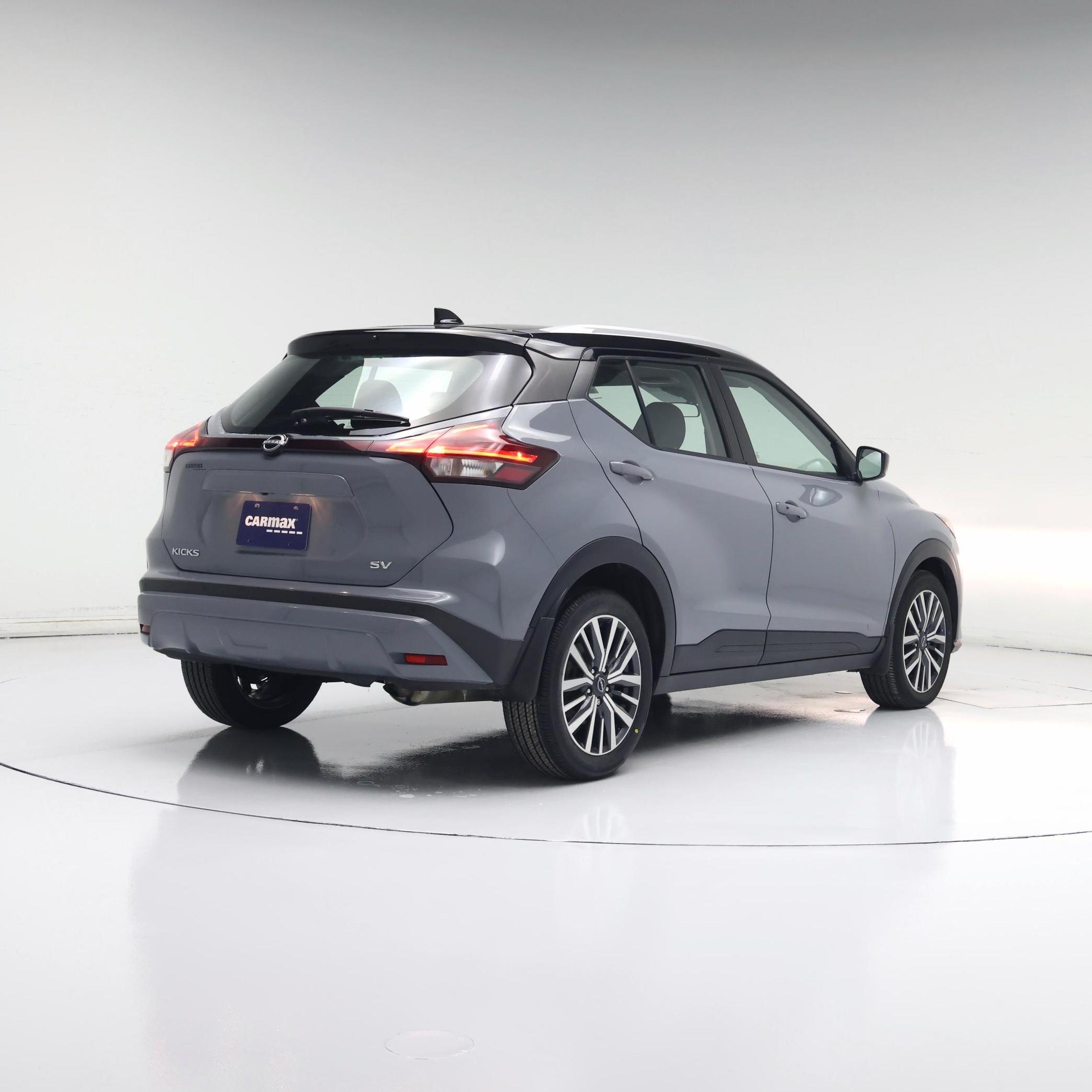 Thumbnail: 2023 Nissan Kicks - 8