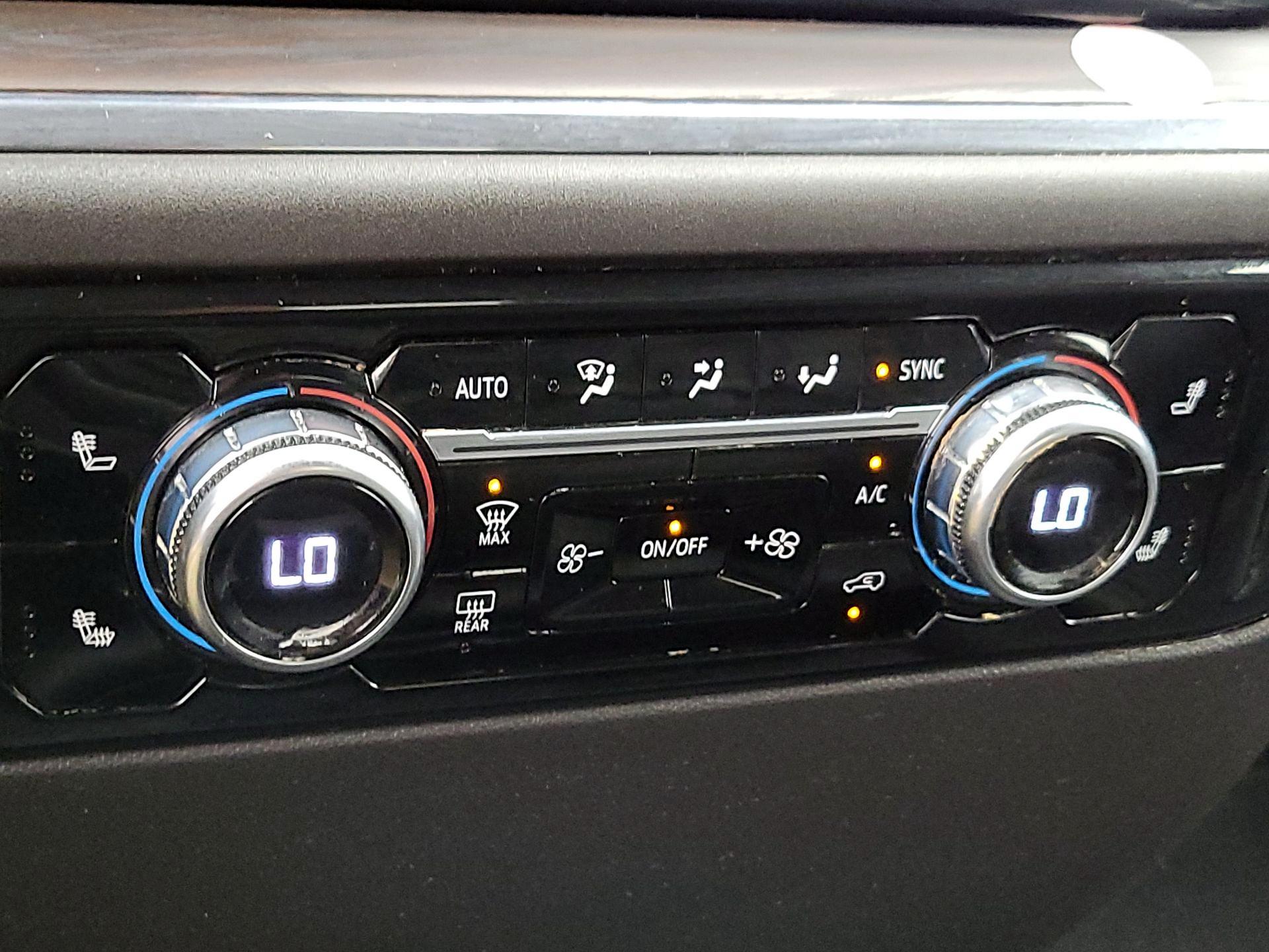 Thumbnail: 2024 GMC Sierra 1500 - 16