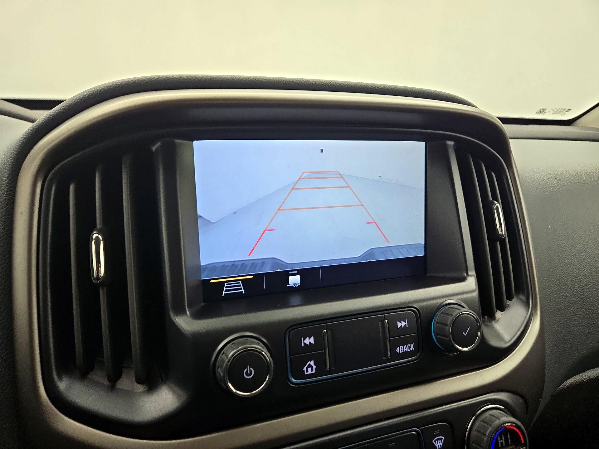 Thumbnail: 2022 Chevrolet Colorado - 15