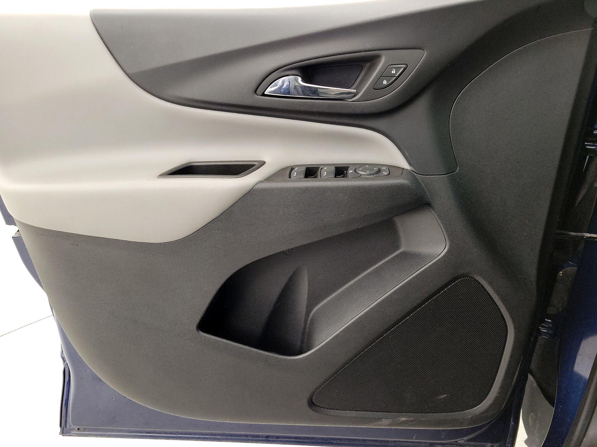 Thumbnail: 2023 Chevrolet Equinox - 12