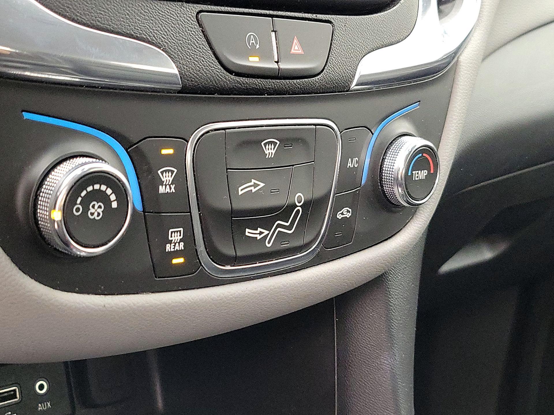 Thumbnail: 2023 Chevrolet Equinox - 16