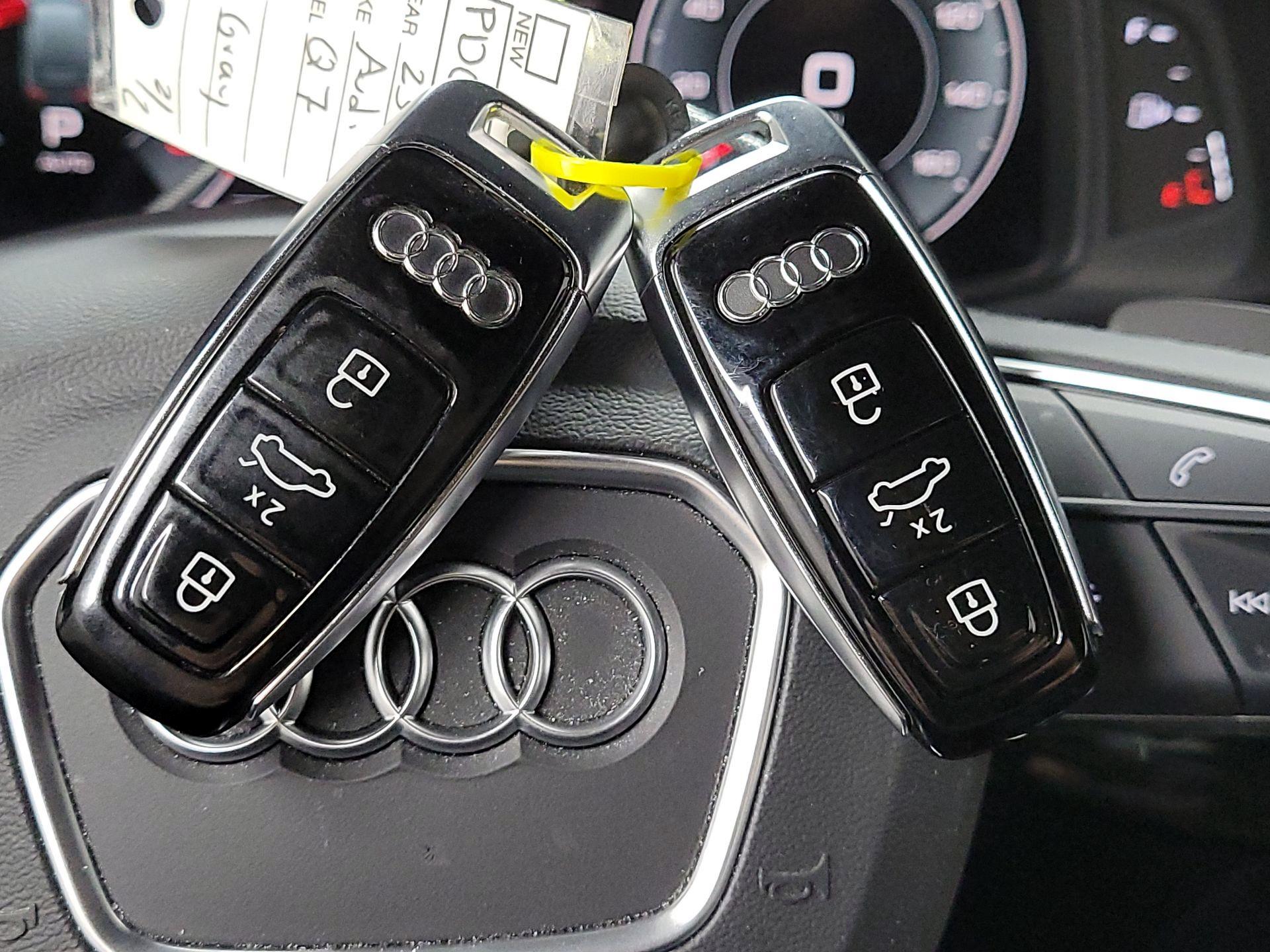 Thumbnail: 2023 Audi Q7 - 18