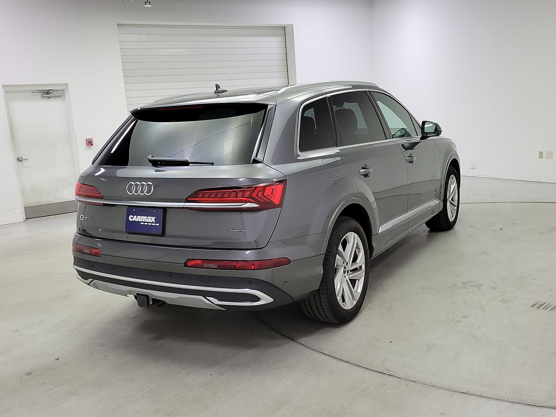 Thumbnail: 2023 Audi Q7 - 5