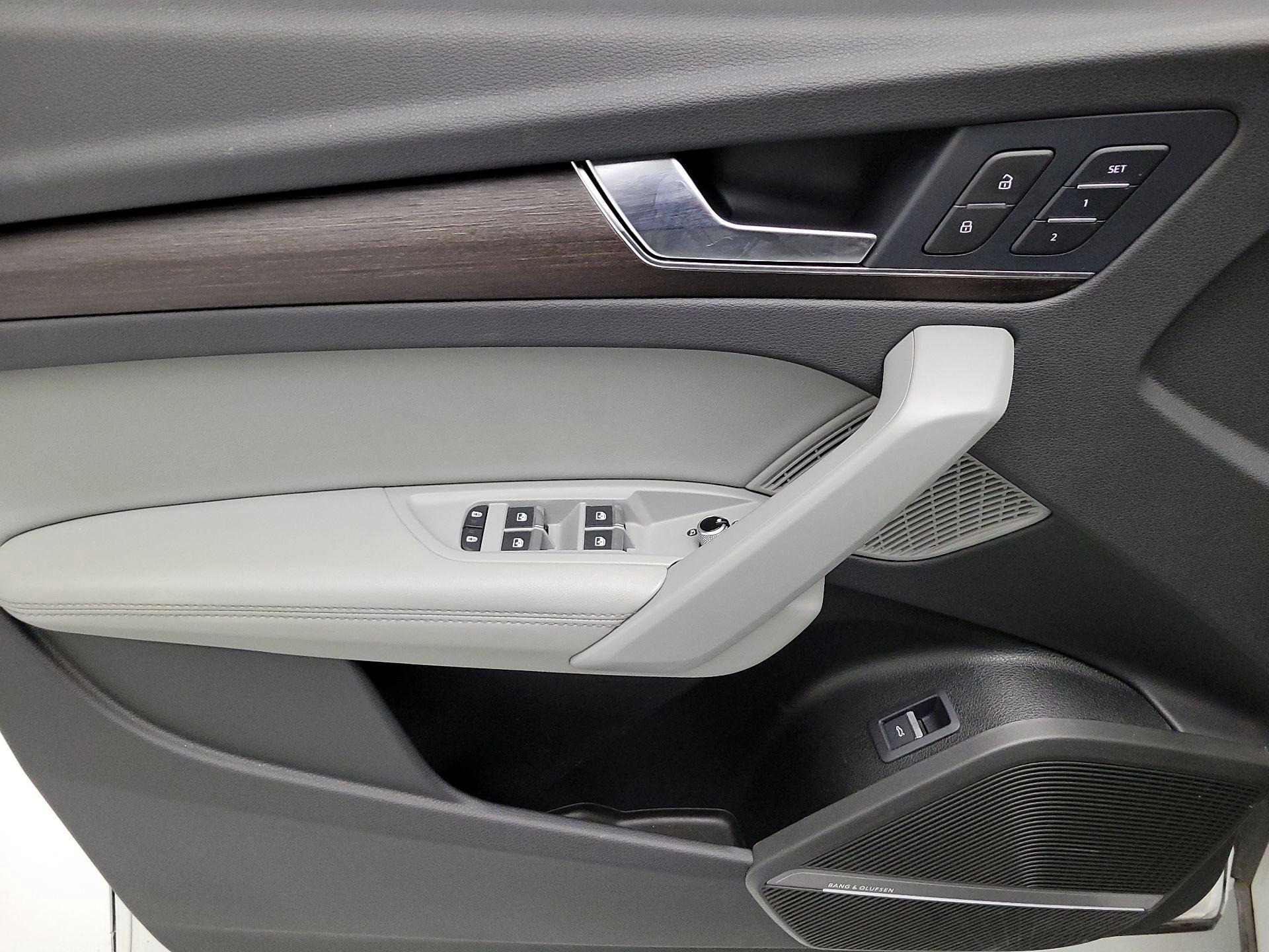 Thumbnail: 2024 Audi Q5 - 12