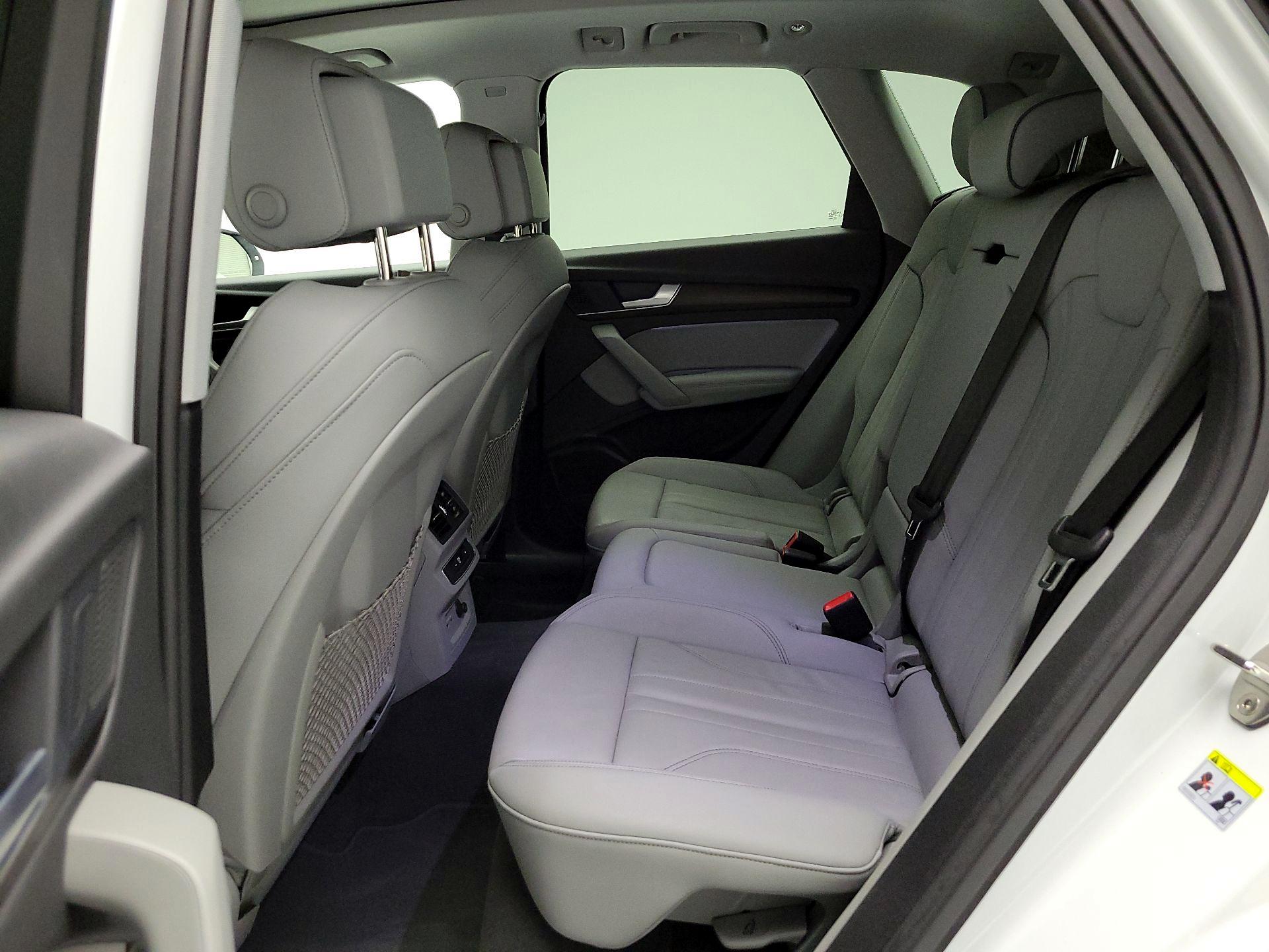 Thumbnail: 2024 Audi Q5 - 18