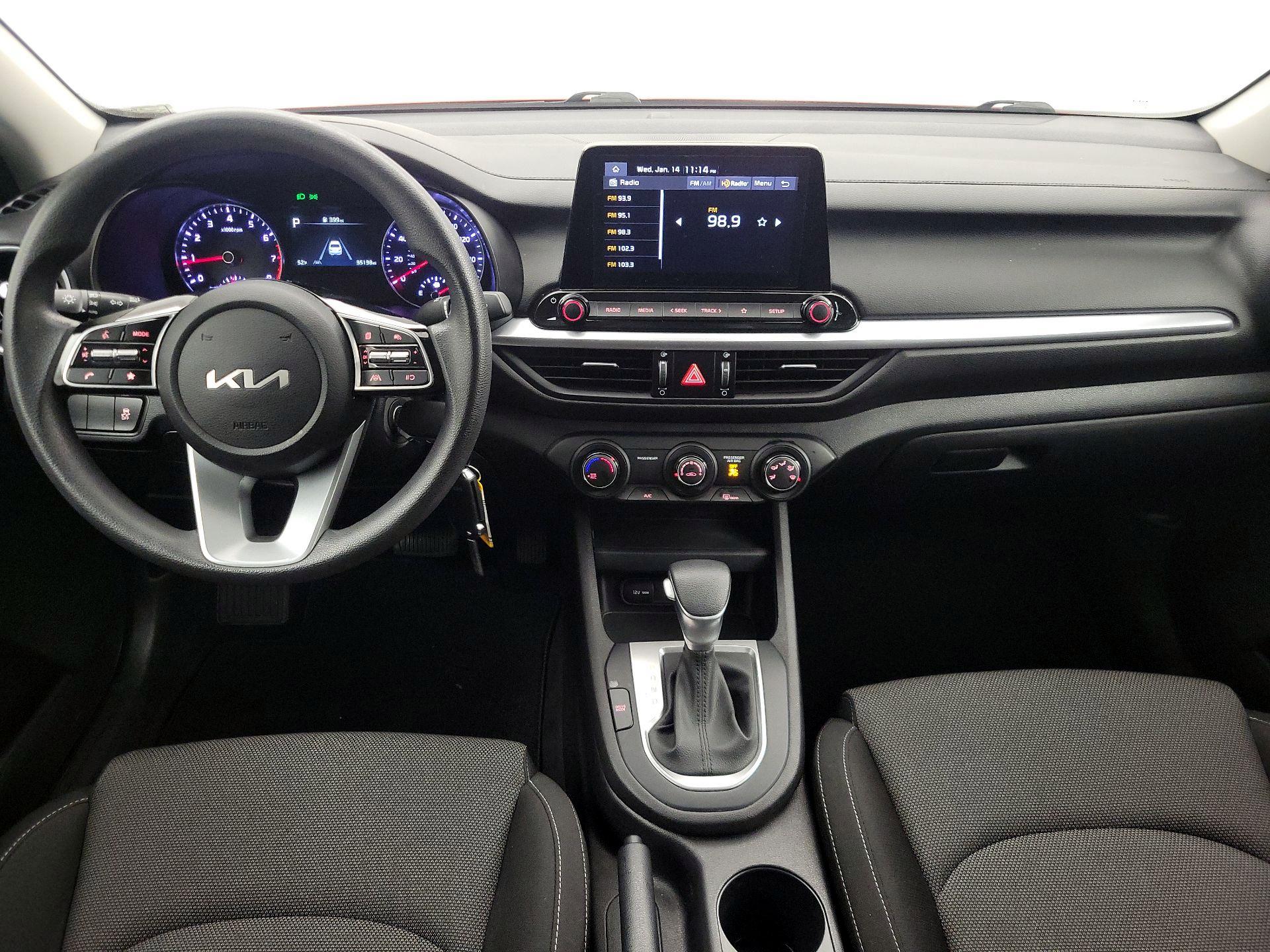 Thumbnail: 2023 Kia Forte - 9