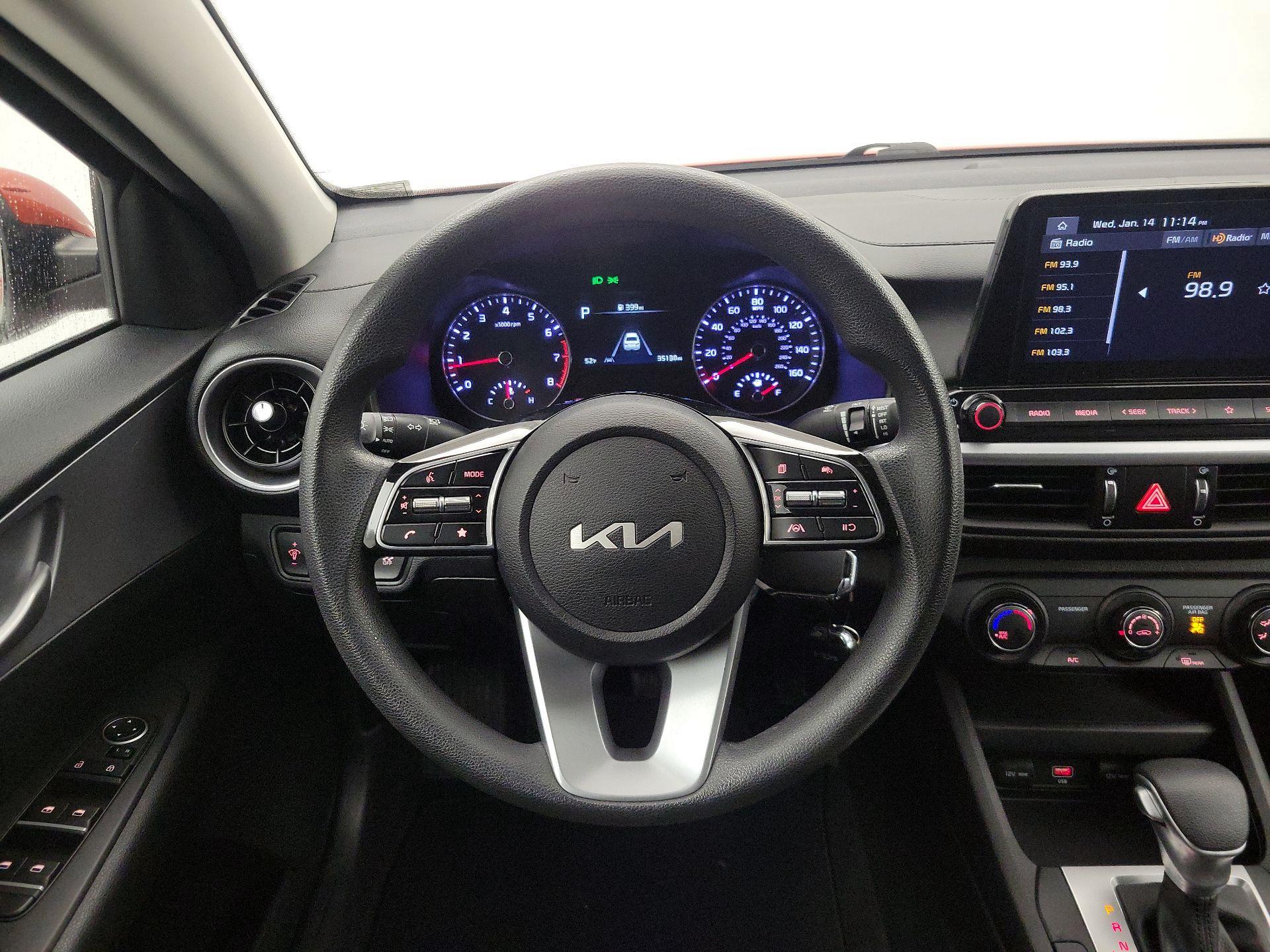 Thumbnail: 2023 Kia Forte - 10