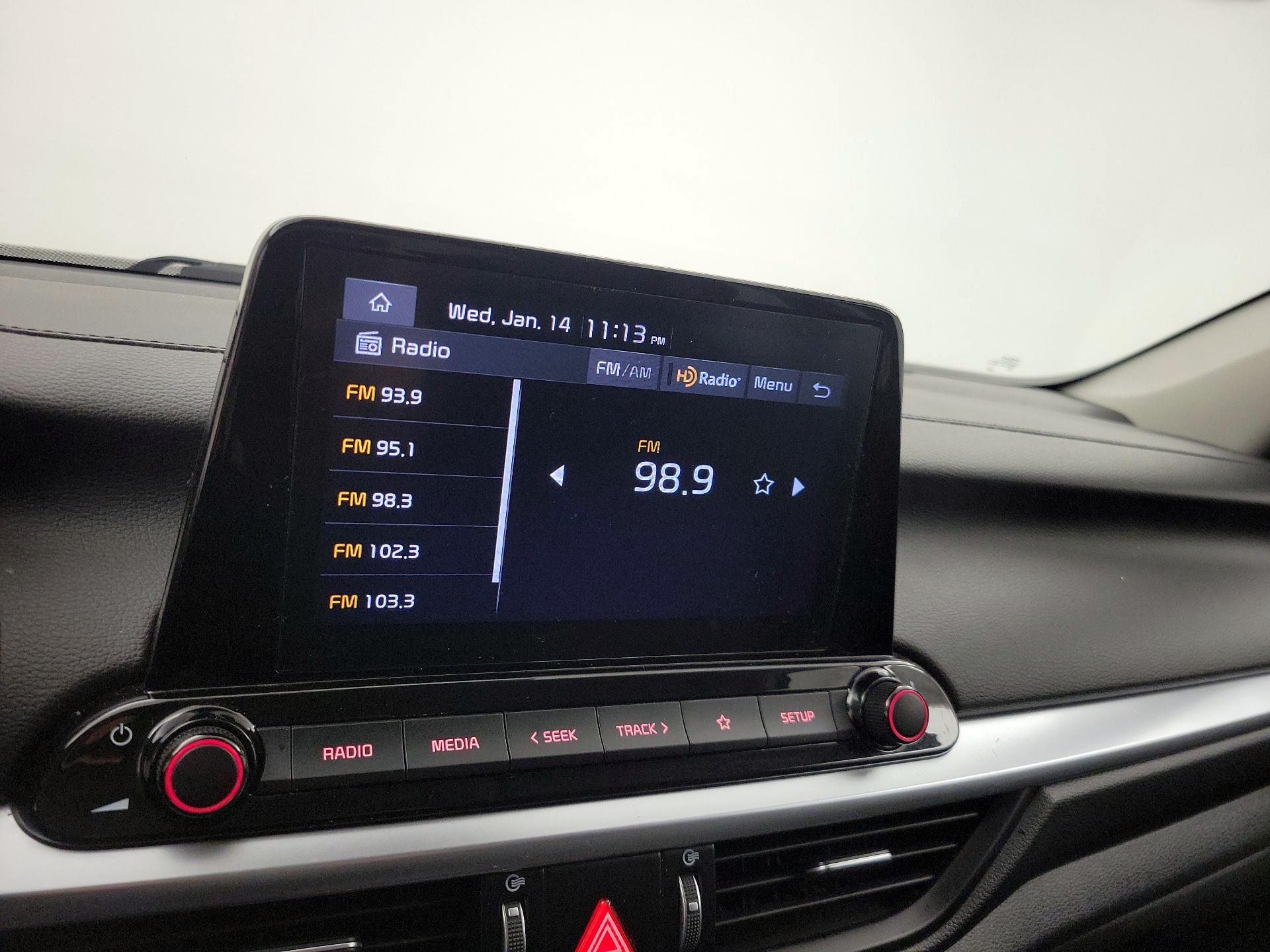 Thumbnail: 2023 Kia Forte - 15