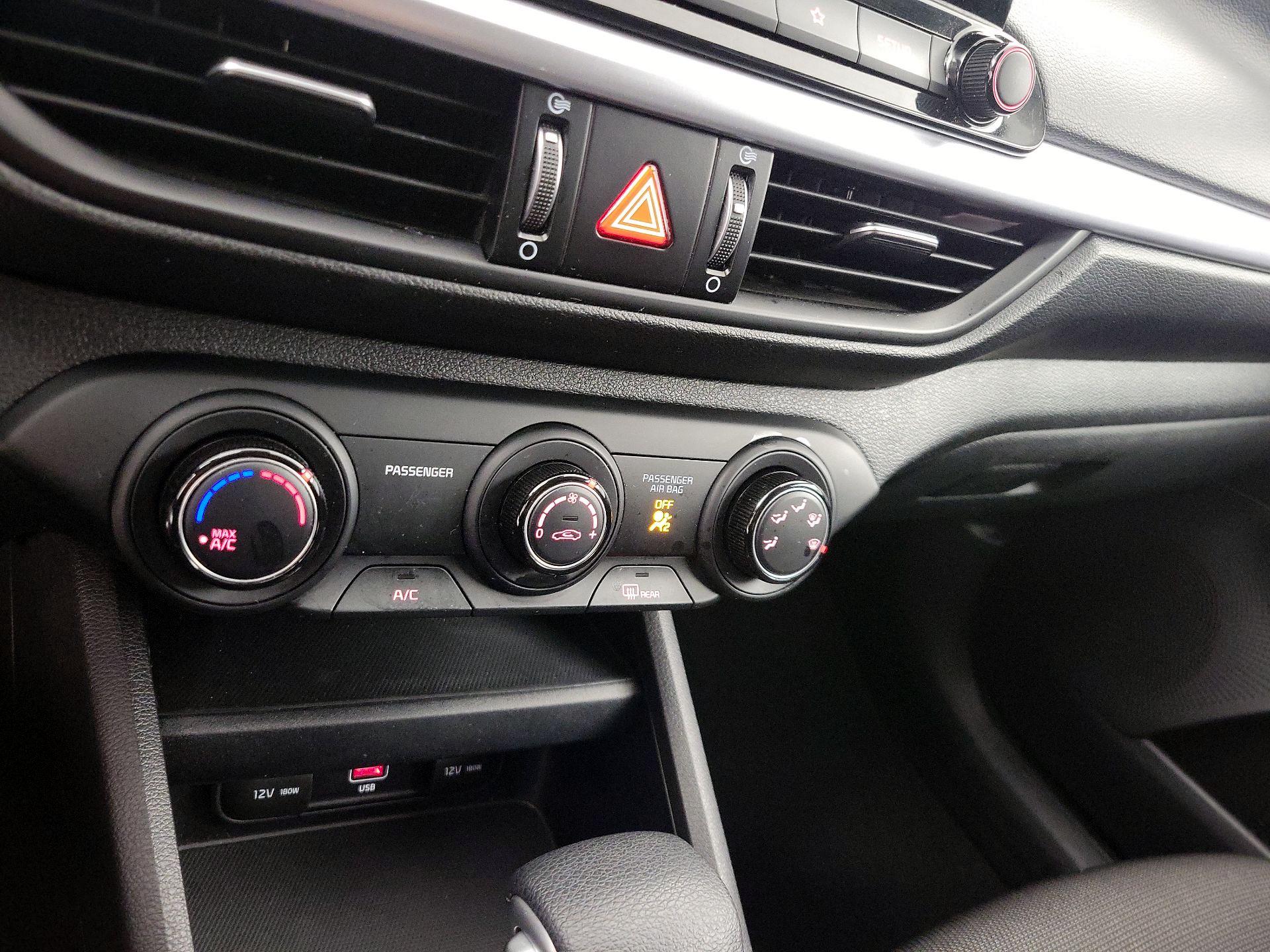 Thumbnail: 2023 Kia Forte - 16