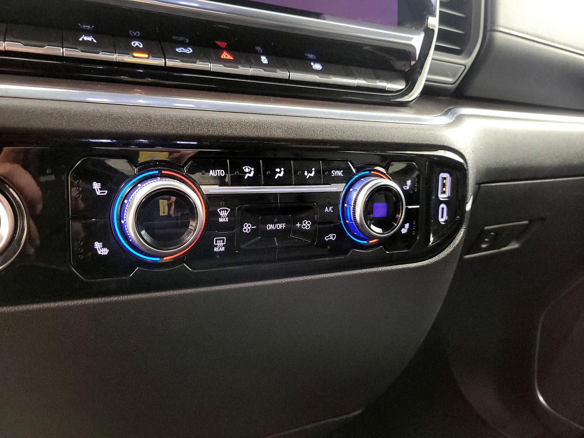 Thumbnail: 2024 GMC Sierra 1500 - 16