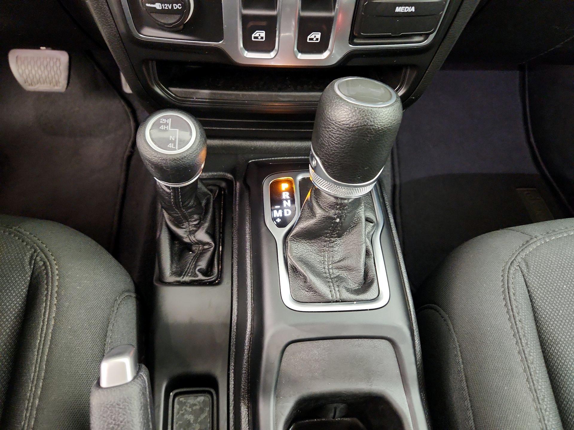 Thumbnail: 2023 Jeep Wrangler - 18