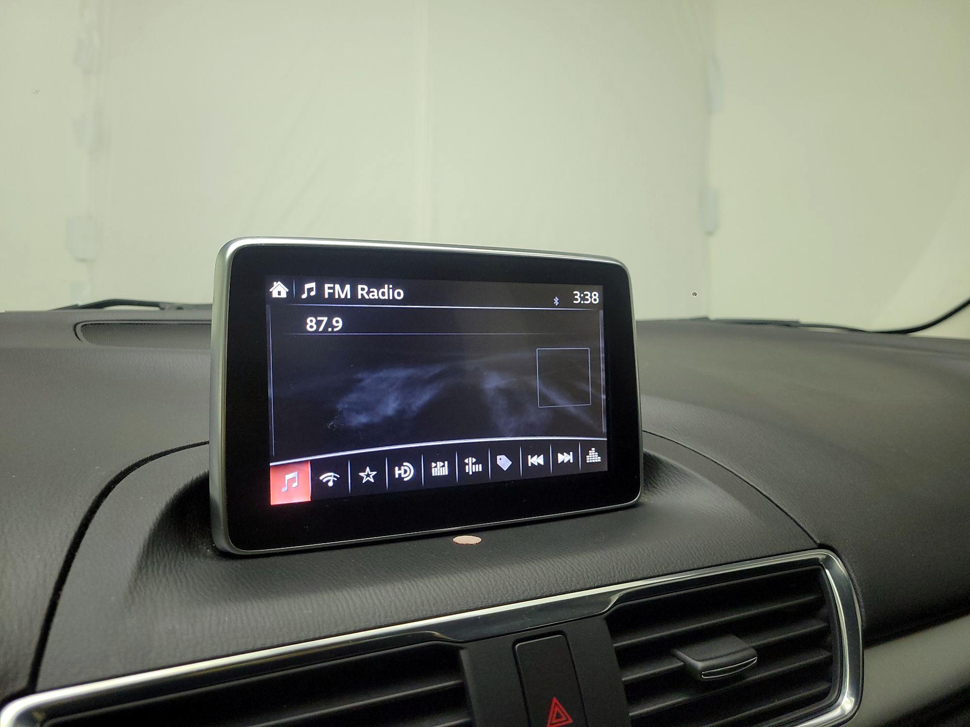 Thumbnail: 2014 Mazda Mazda3 - 16